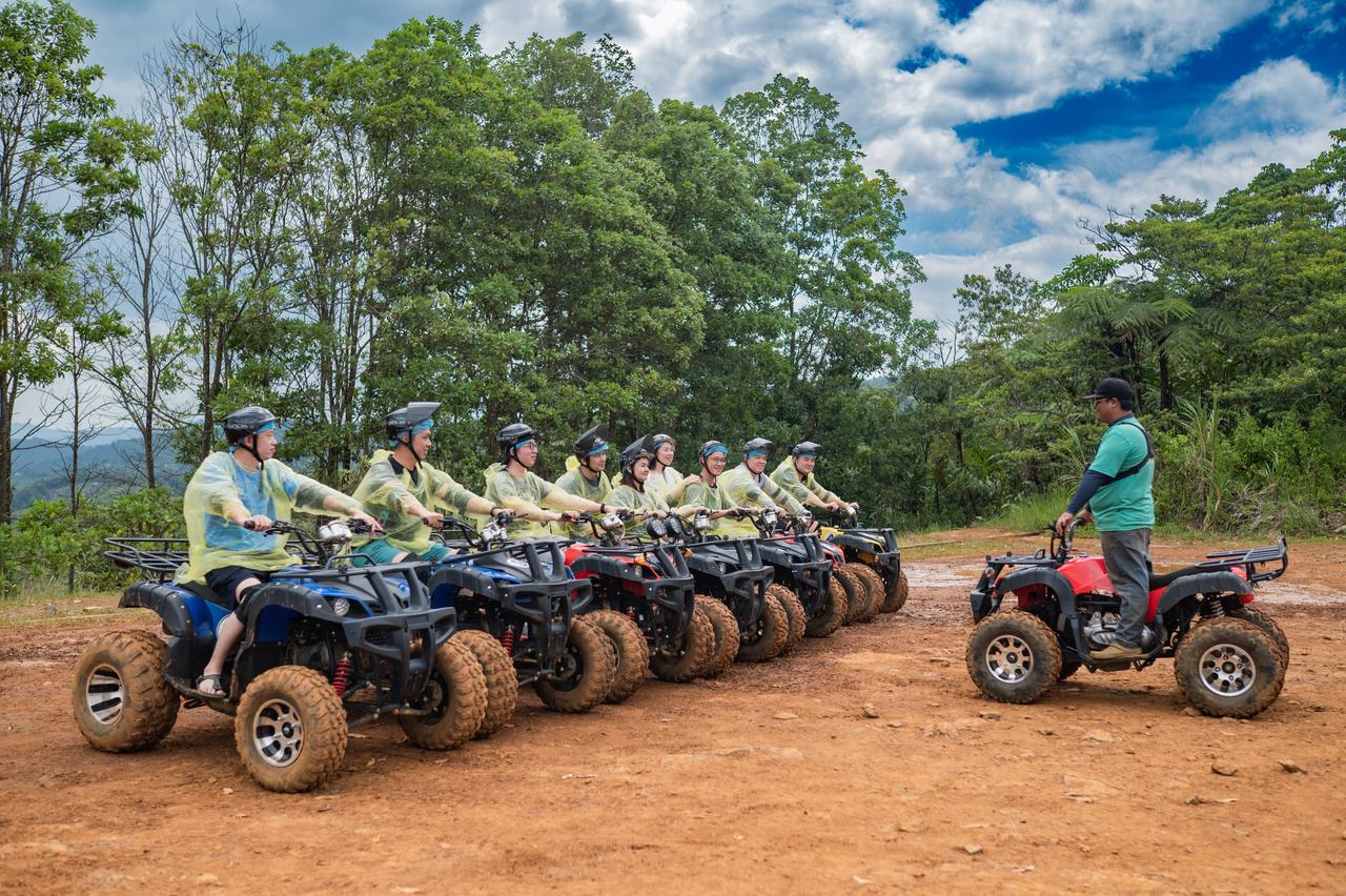 Kundasang ATV Adventure, Dairy Farm & Local Lunch Tour