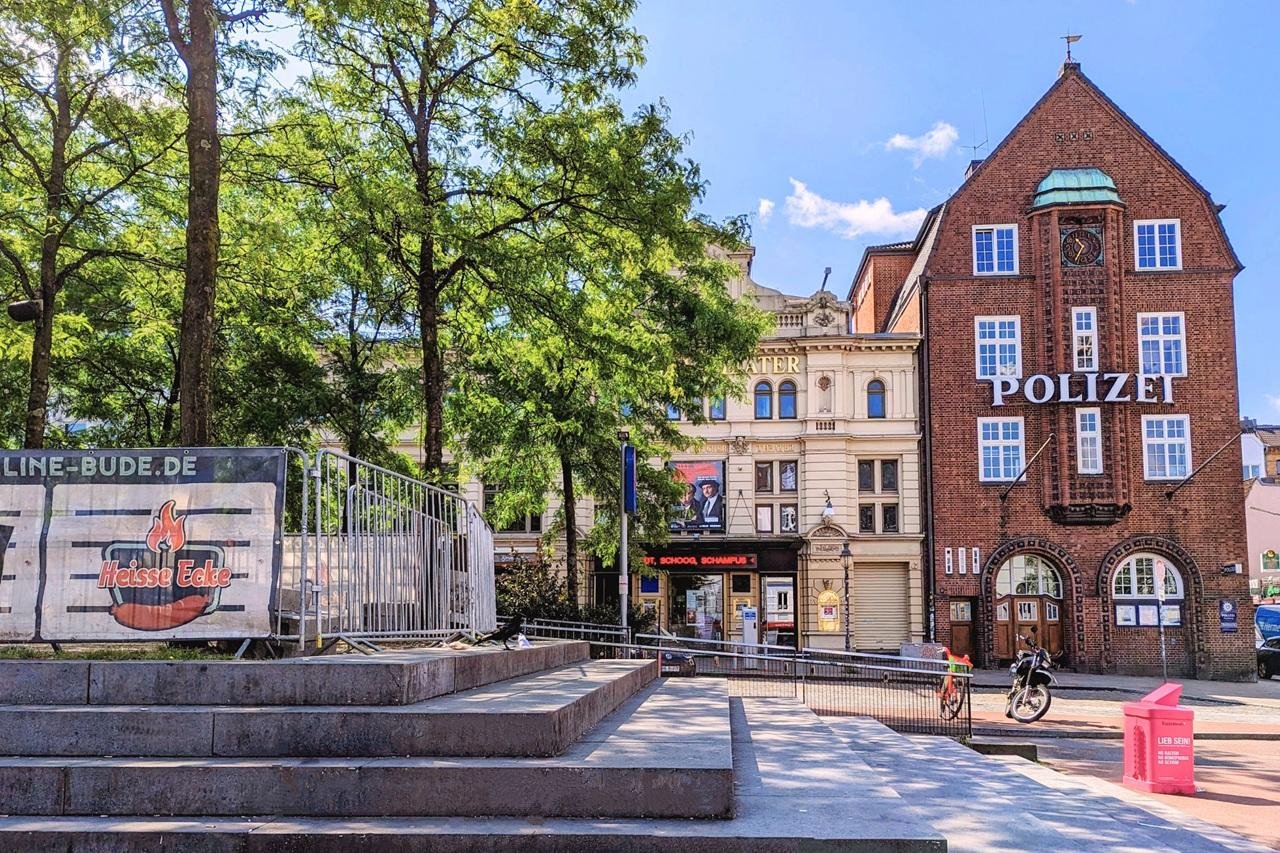 Hamburg: Reeperbahn & St. Pauli bei Tag