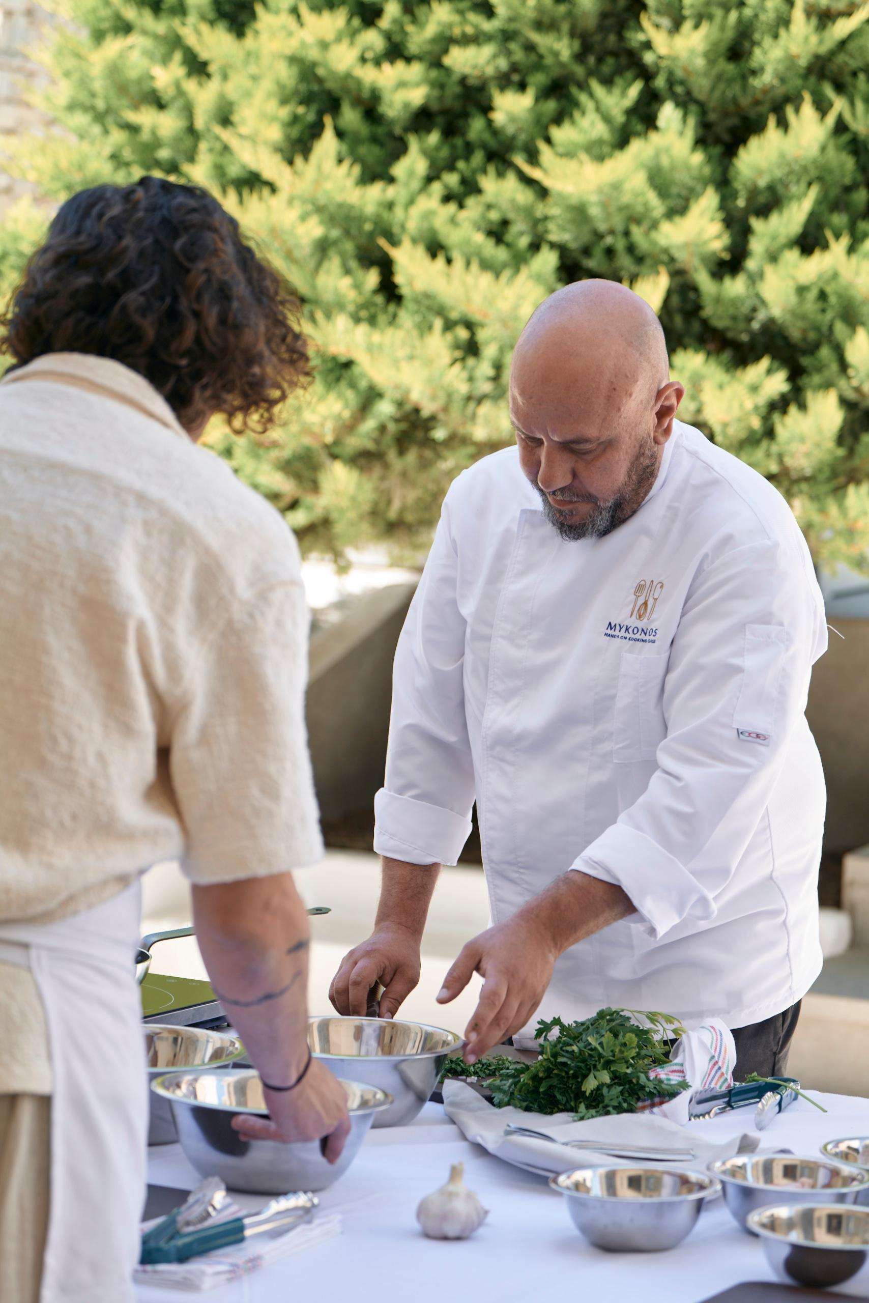 Mykonos: Authentic Greek Cooking Workshop