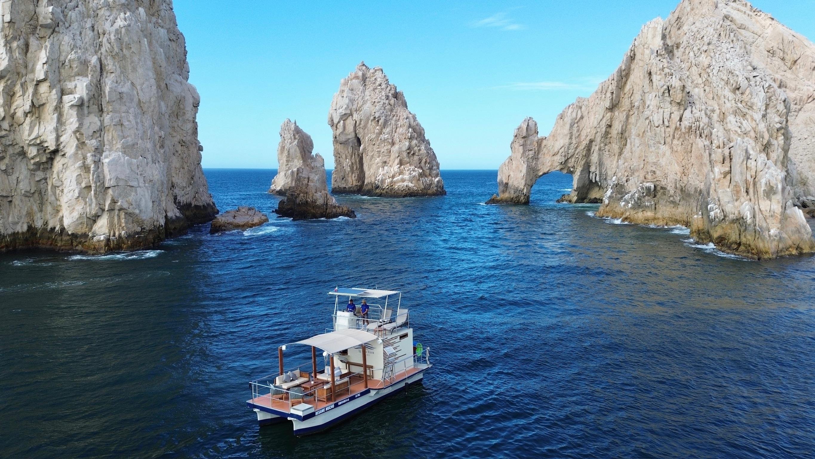 Cabo Private Catamaran: The Arch, Sea Lions & Snorkel for Groups up to 12