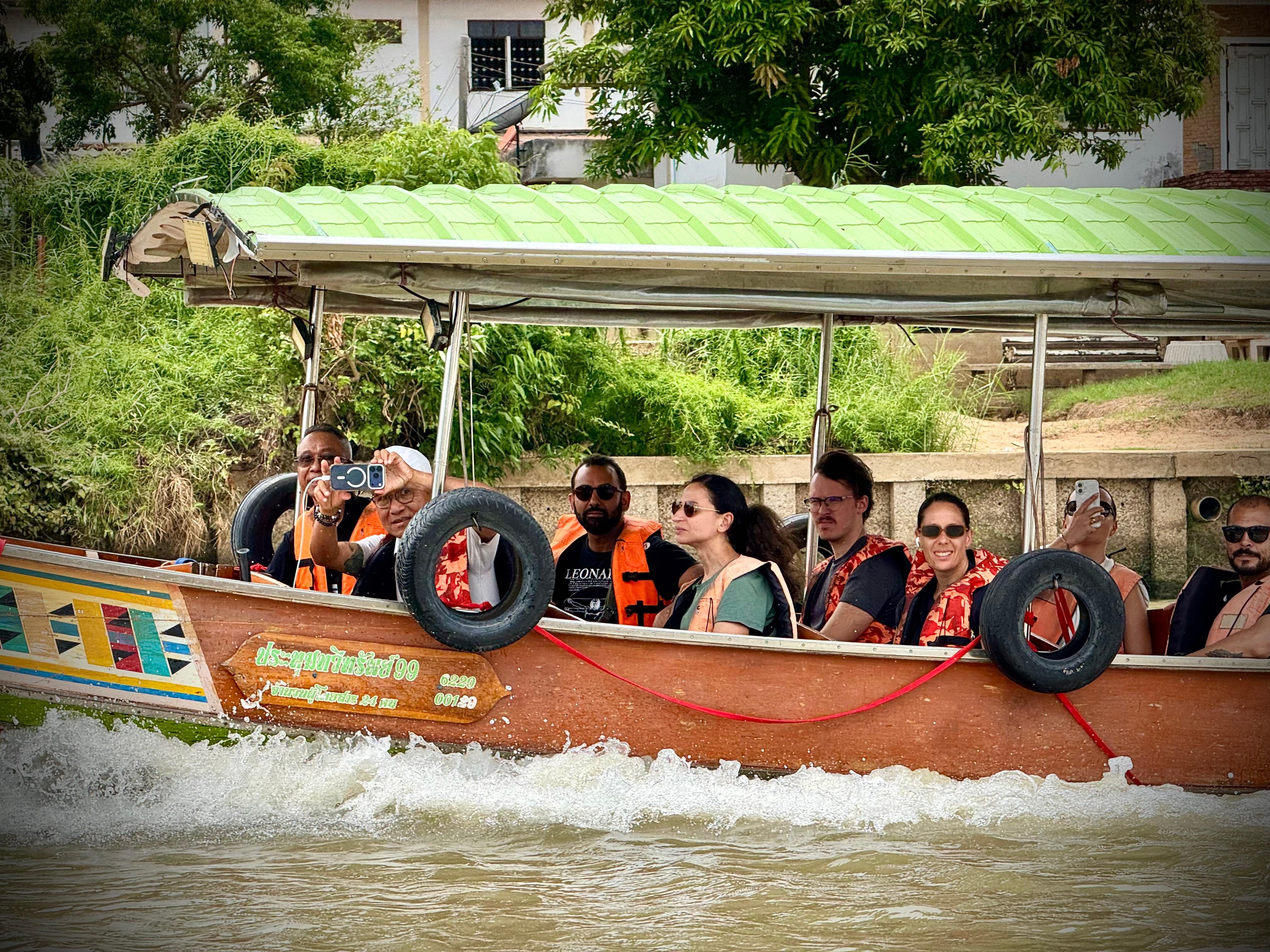 Bangkok to Ayutthaya Day Trip with Boat Ride & Temple Tickets