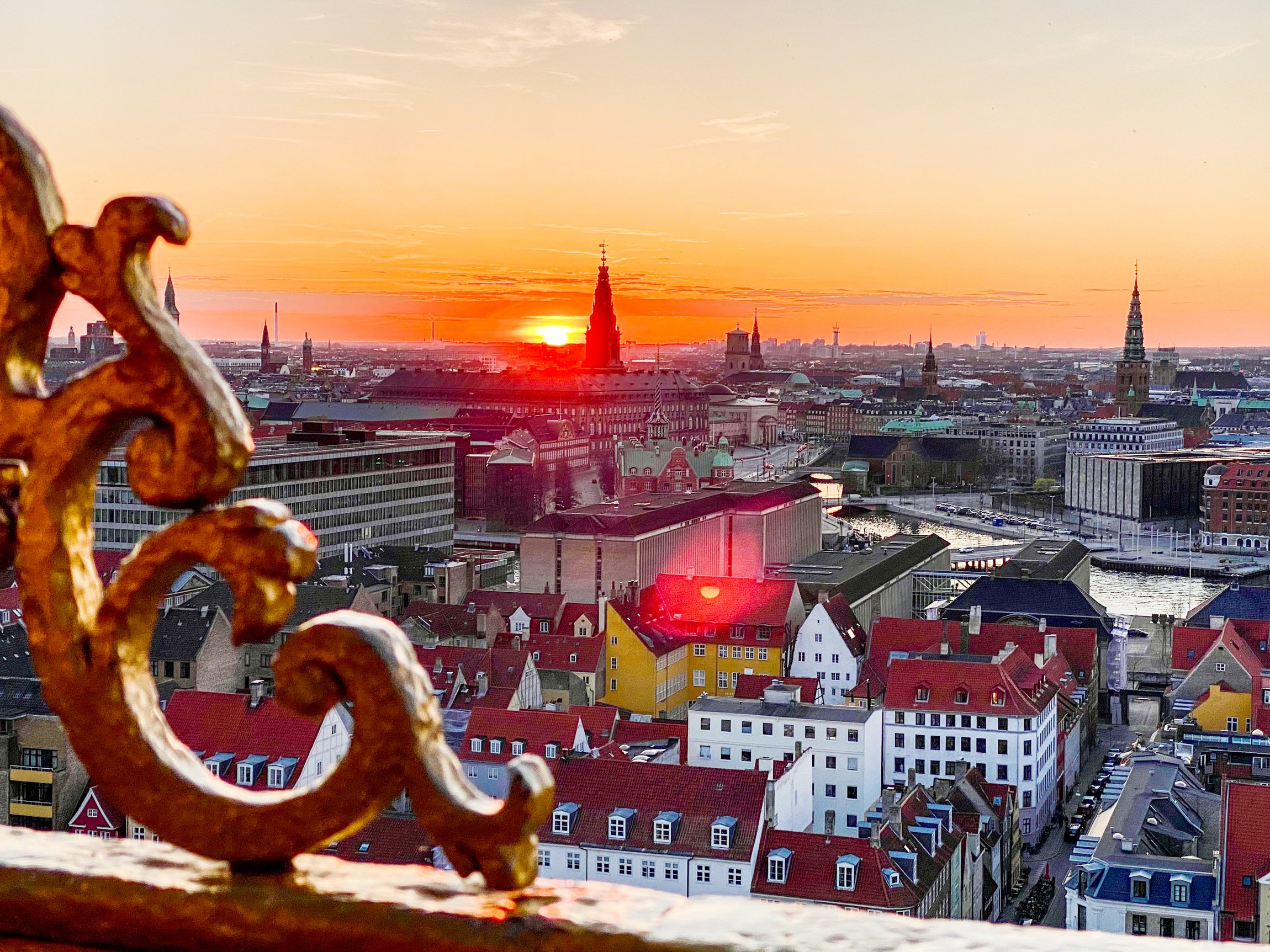 Copenhagen Card attractions, museums and winter city scenery — image 7