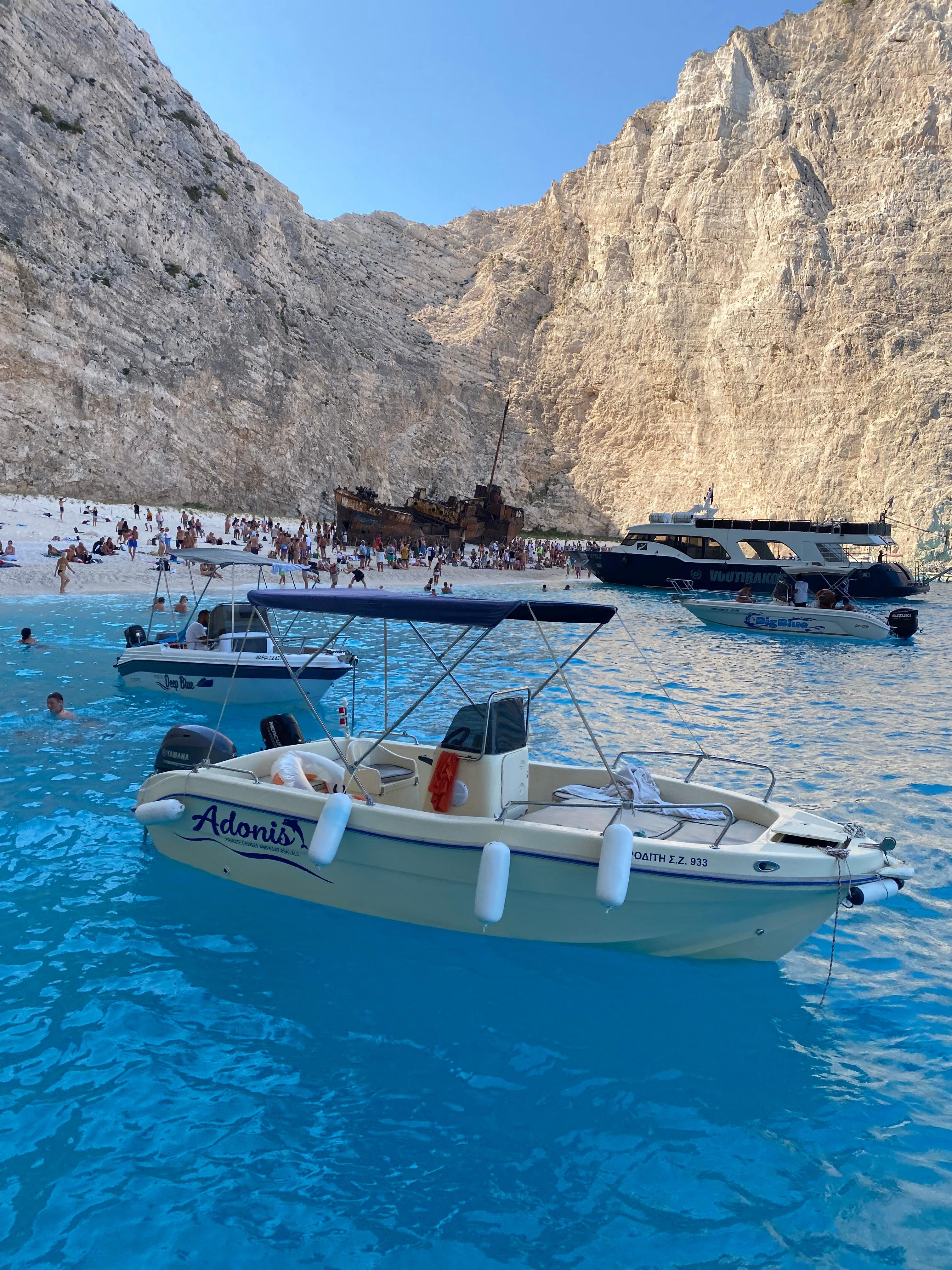 Self-Drive Boat Rental to Shipwreck Beach & Blue Caves