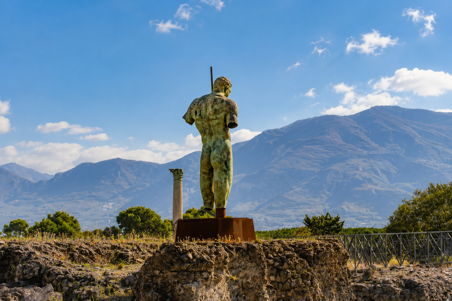 Pompeii, Sorrento & Amalfi Coast Full-Day Tour from Naples or Salerno