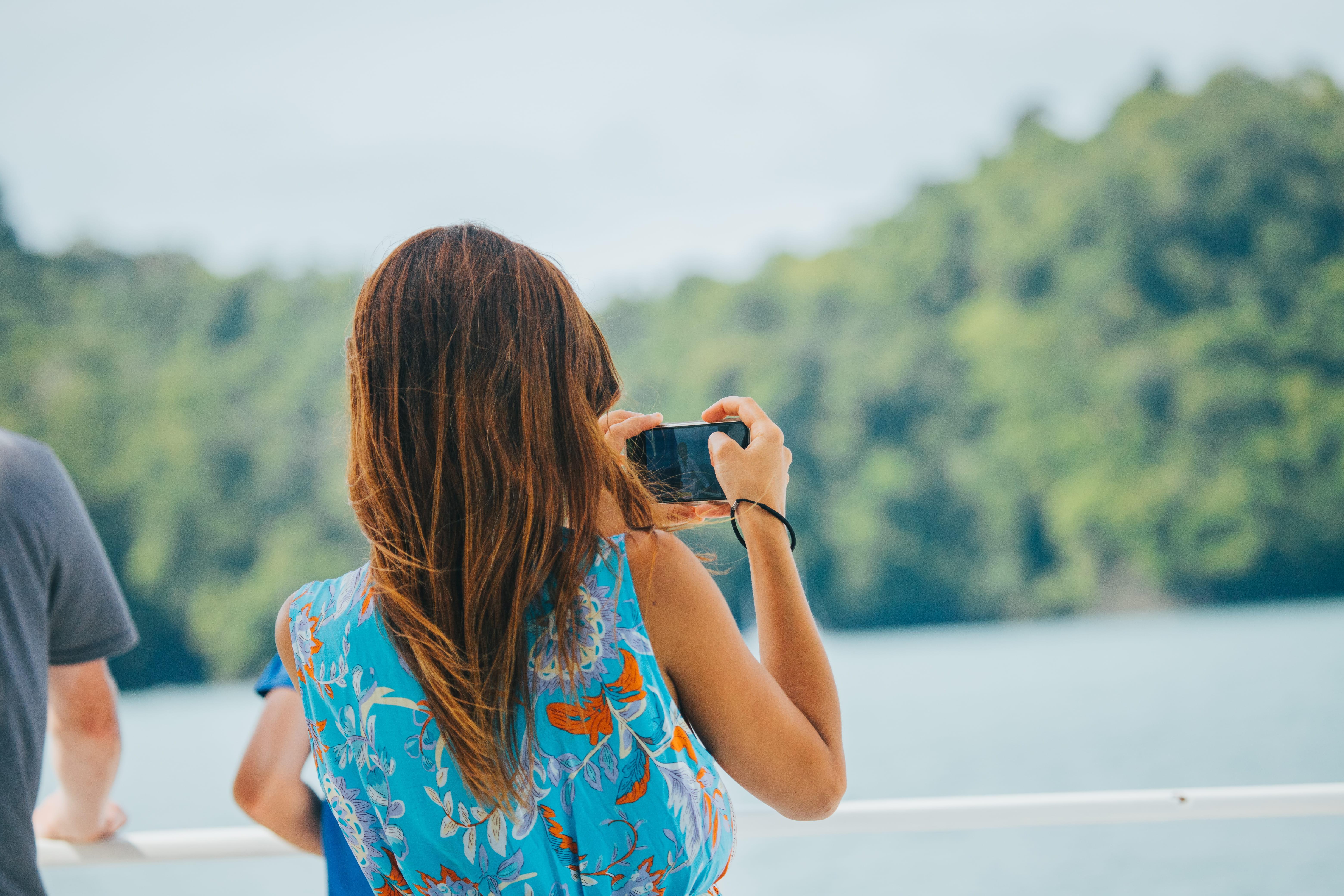 Manuel Antonio Catamaran Cruise with Meal & Sunset