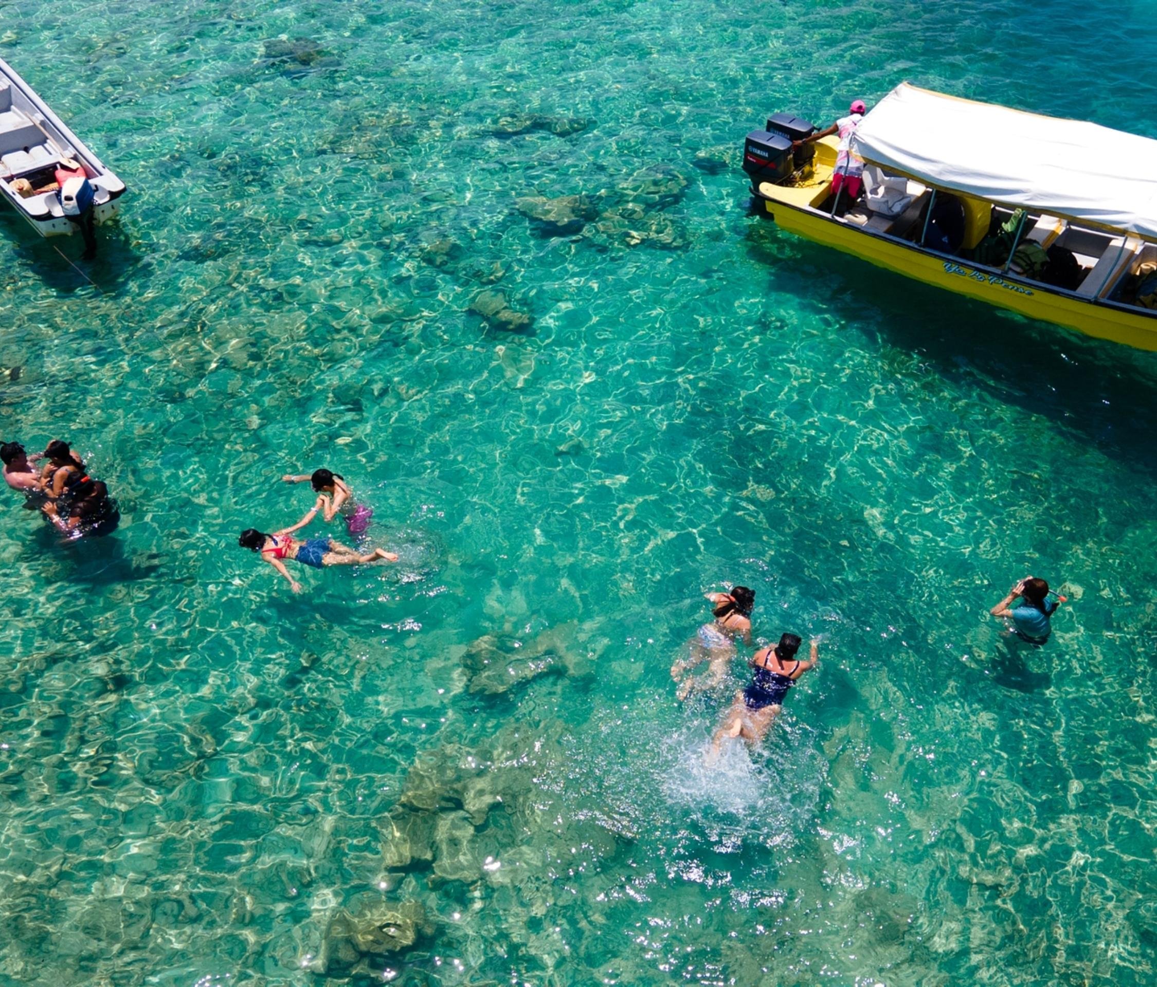Rosario Islands Full-Day Cruise: Snorkeling, Lunch & Beach Clubs
