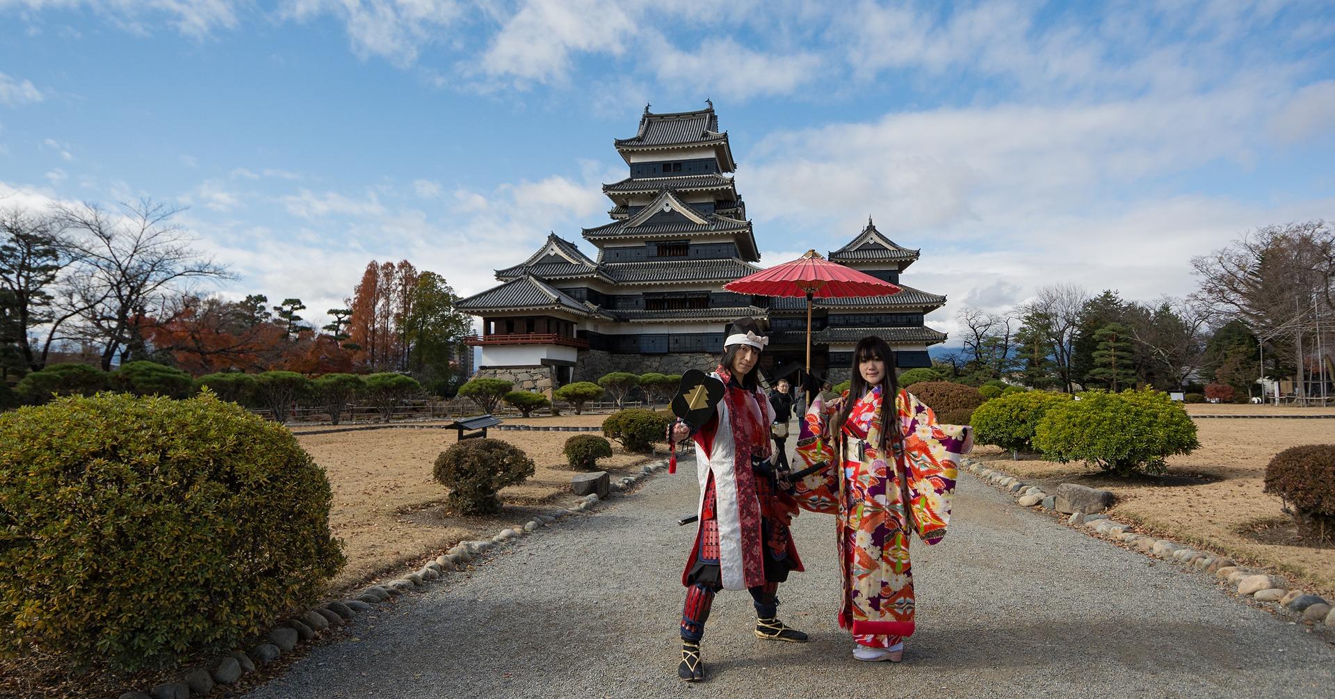 Nagano Snow Monkey & Zenkoji Temple Private Day Tour from Tokyo