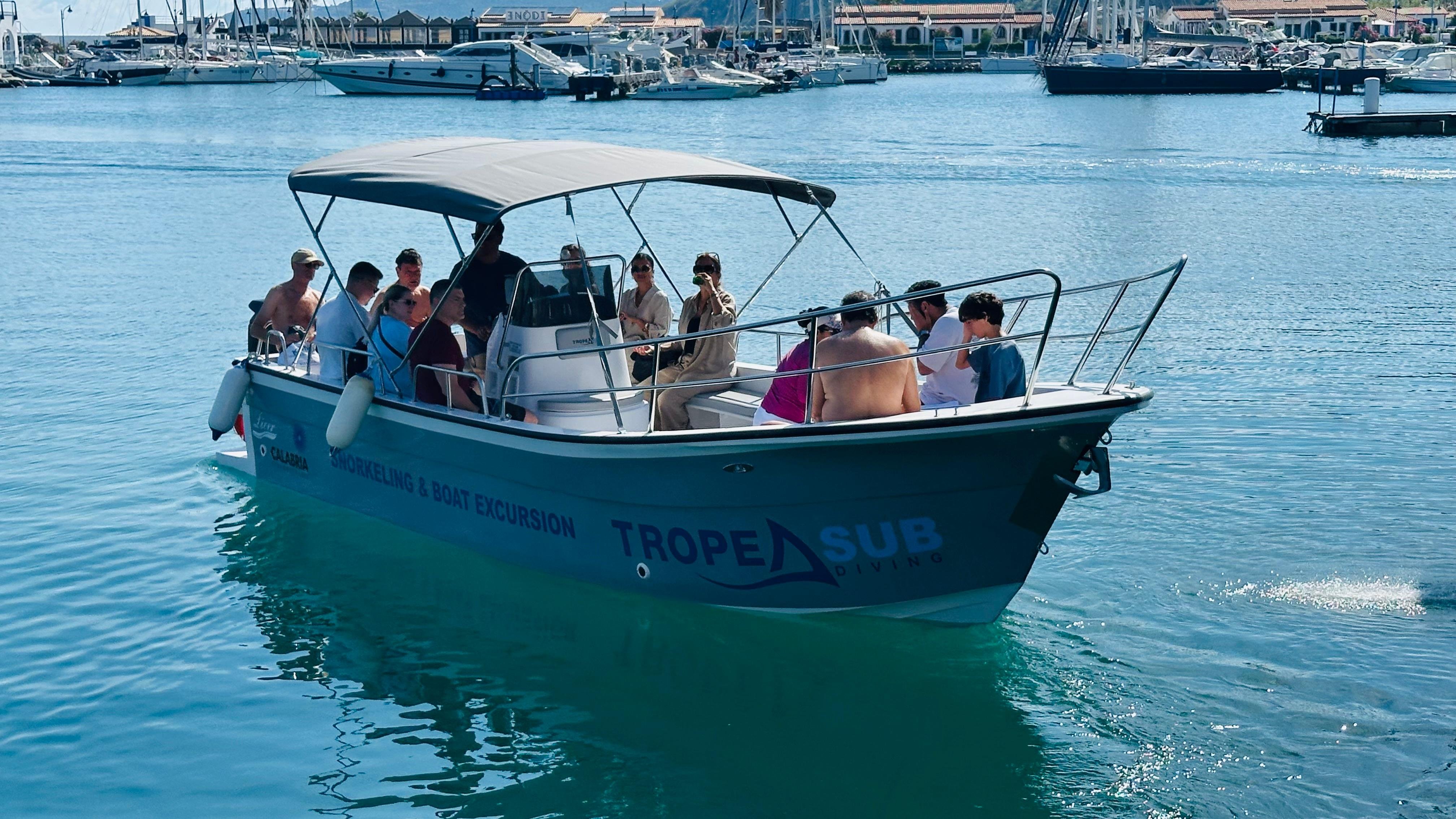 Private Calabrian Coast Cruise with Aperitif