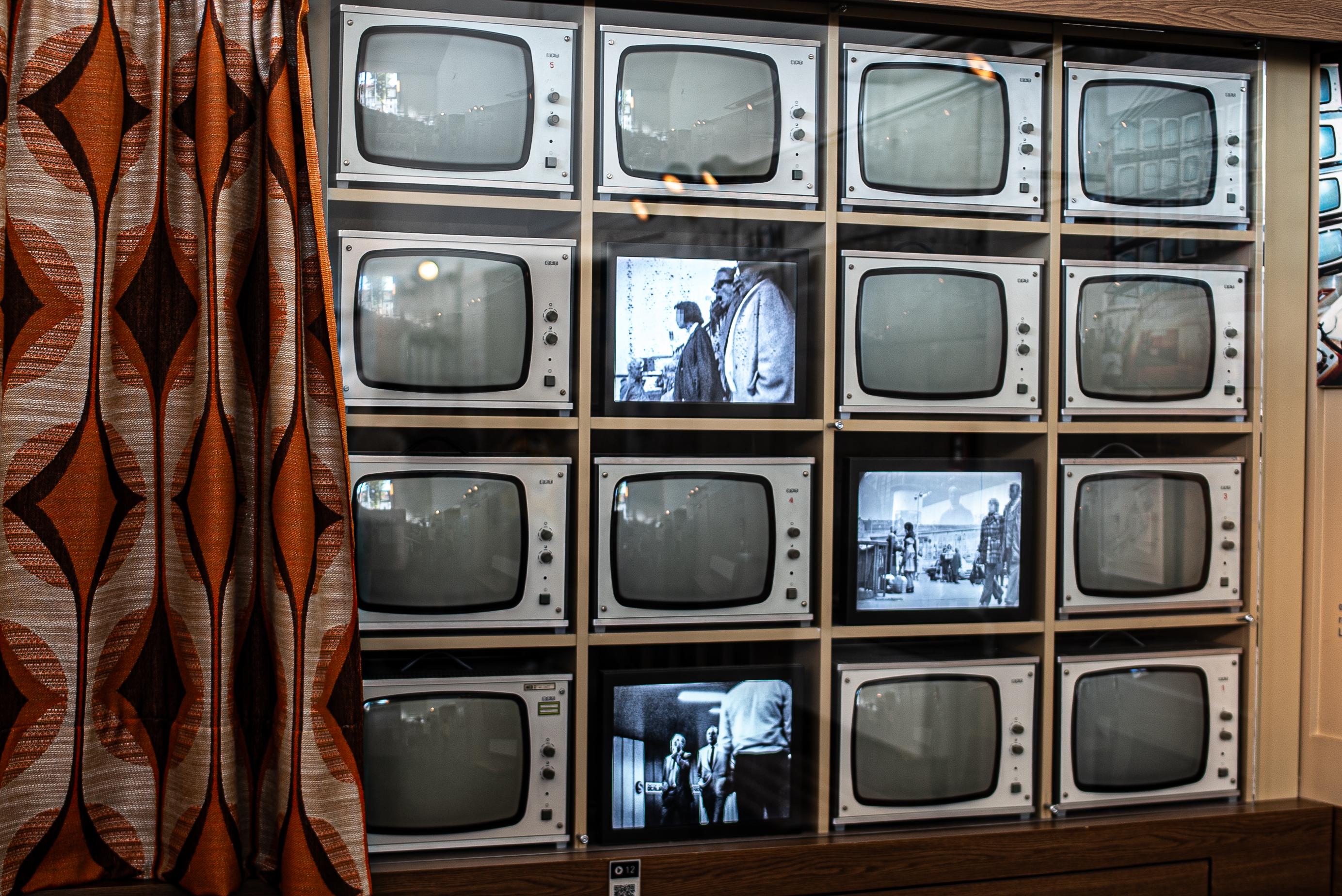 Cold War Berlin tour — image 12