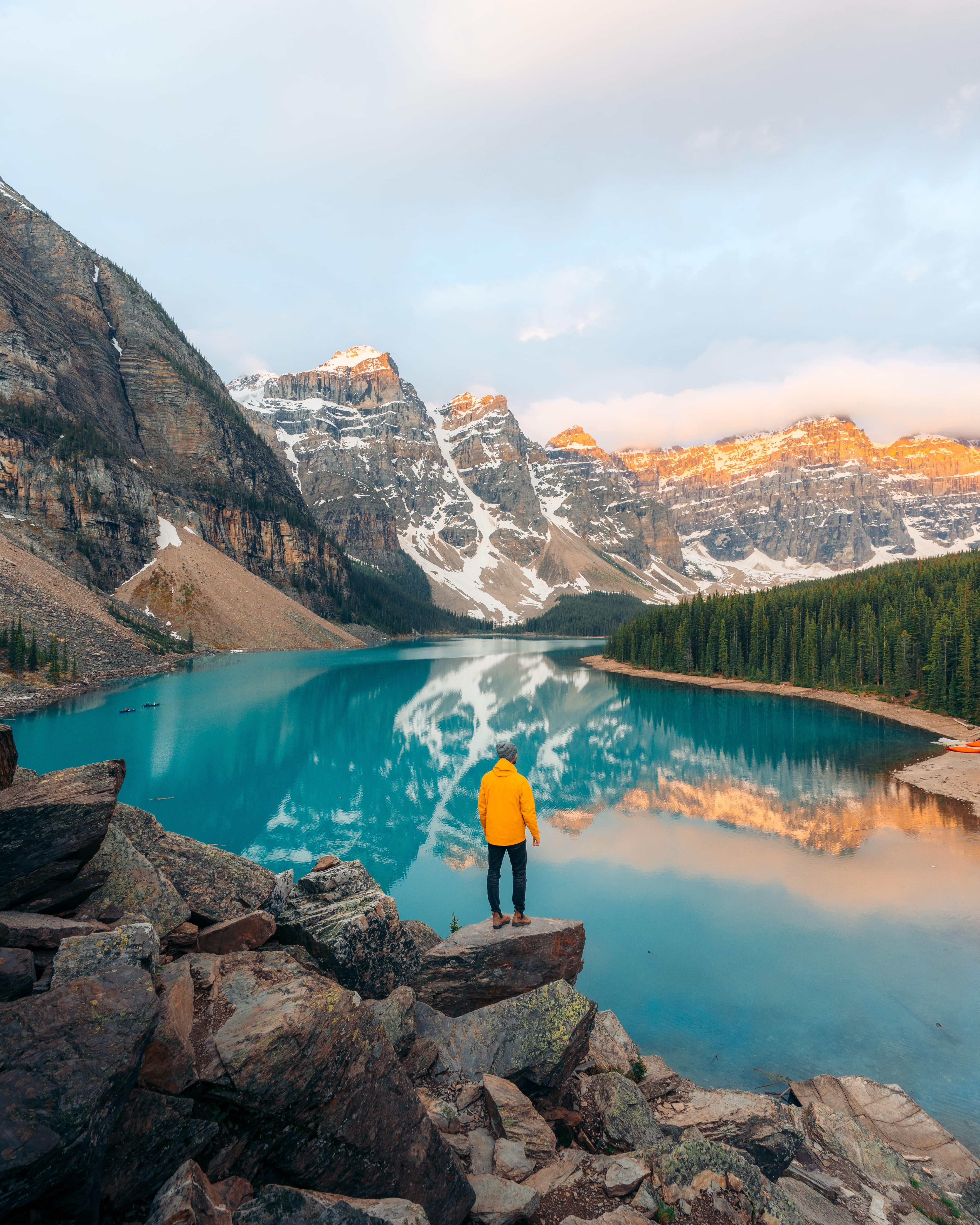 Moraine Lake Sunrise & Lake Louise Golden Hour Experience