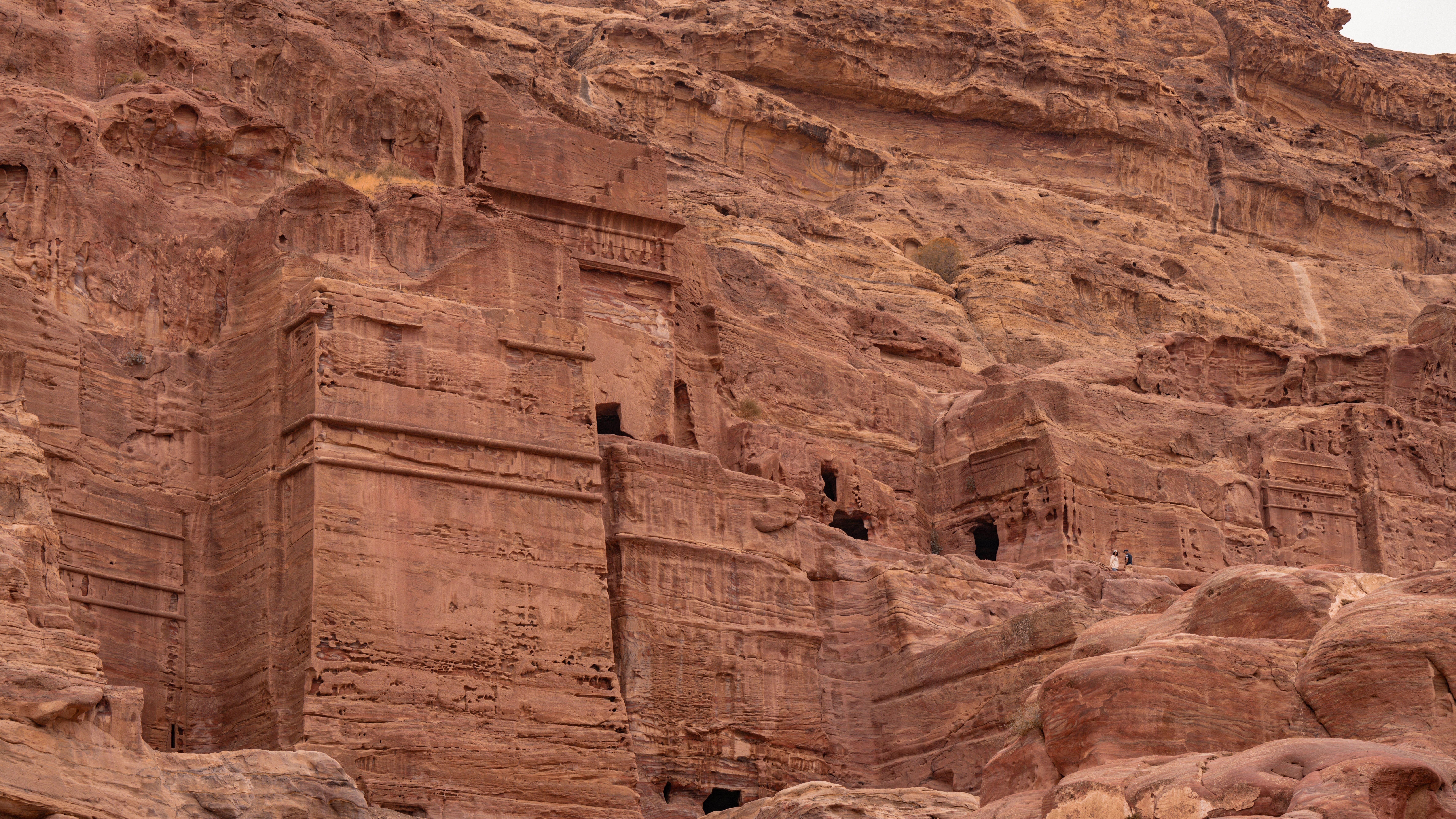 Petra Backdoor Hike from Amman with Lunch