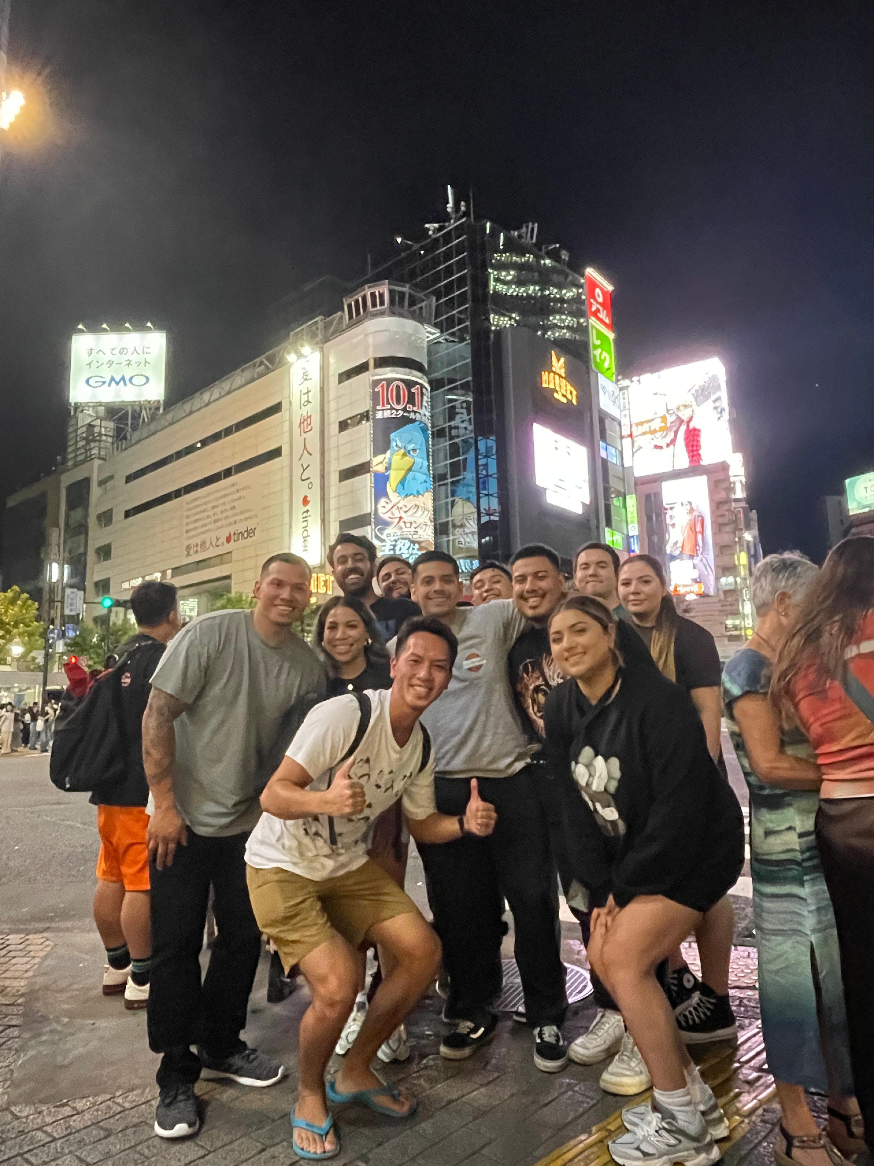 Shibuya Hidden Bar & Izakaya Night Tour