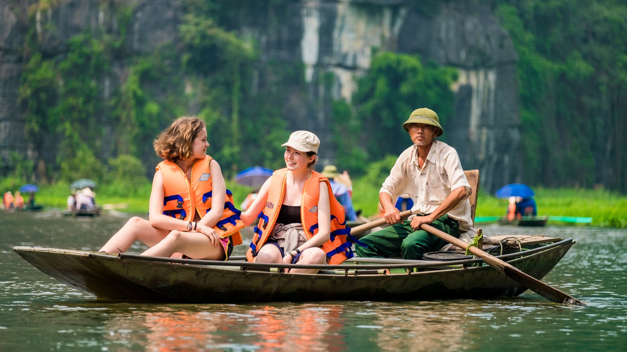 Ninh Binh Day Trip: Trang An, Mua Cave & Bai Dinh Pagoda from Hanoi