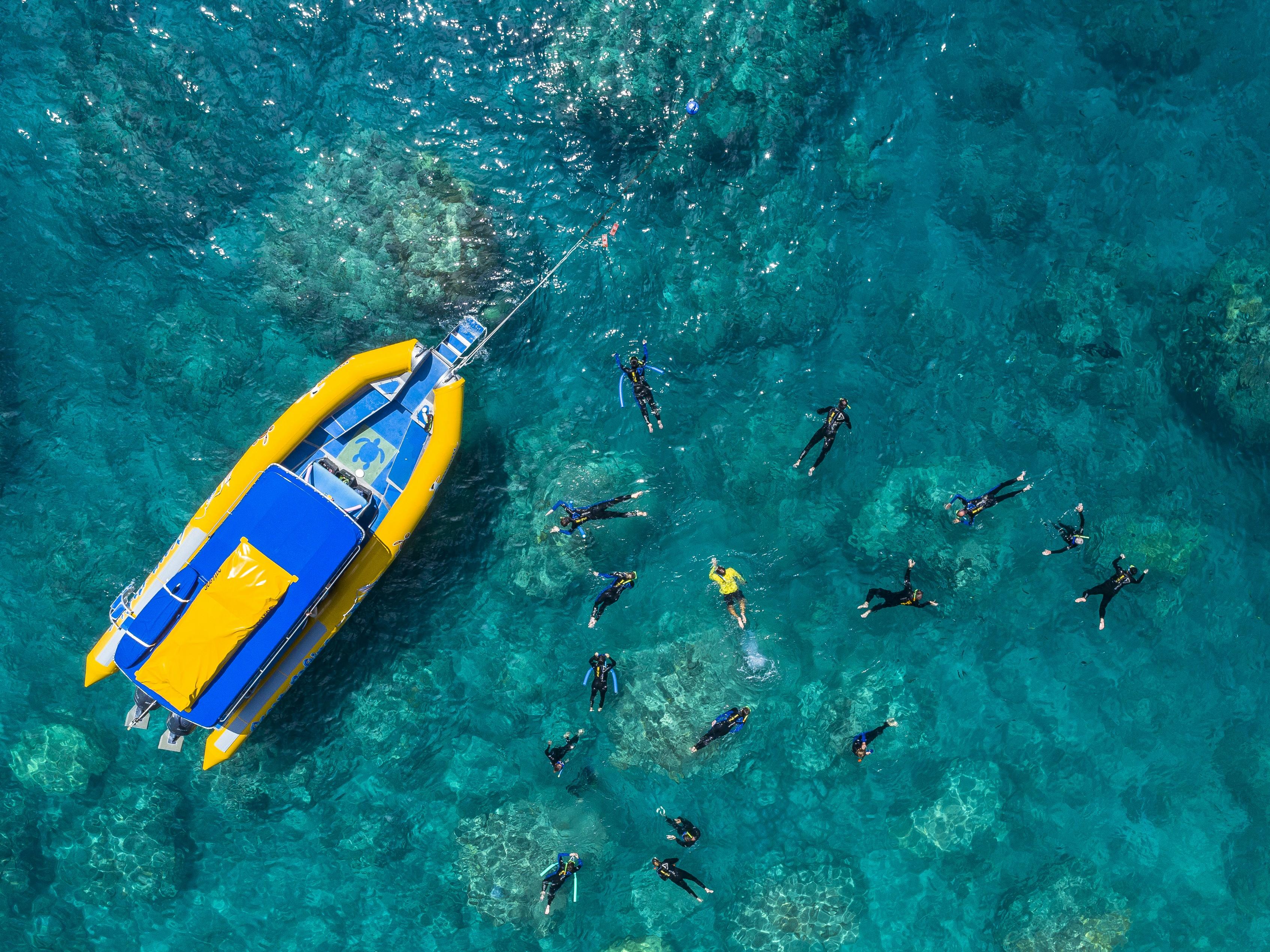 Whitsundays Fly-Raft Adventure: Scenic Flight & Snorkeling Day Tour