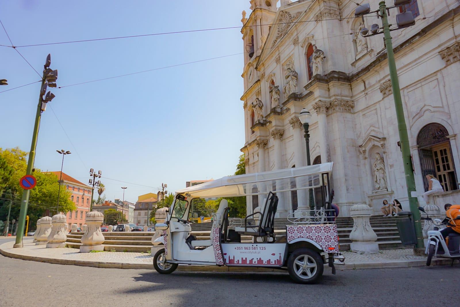 Lisbon Private Tuk-Tuk Tour with Hotel Pickup