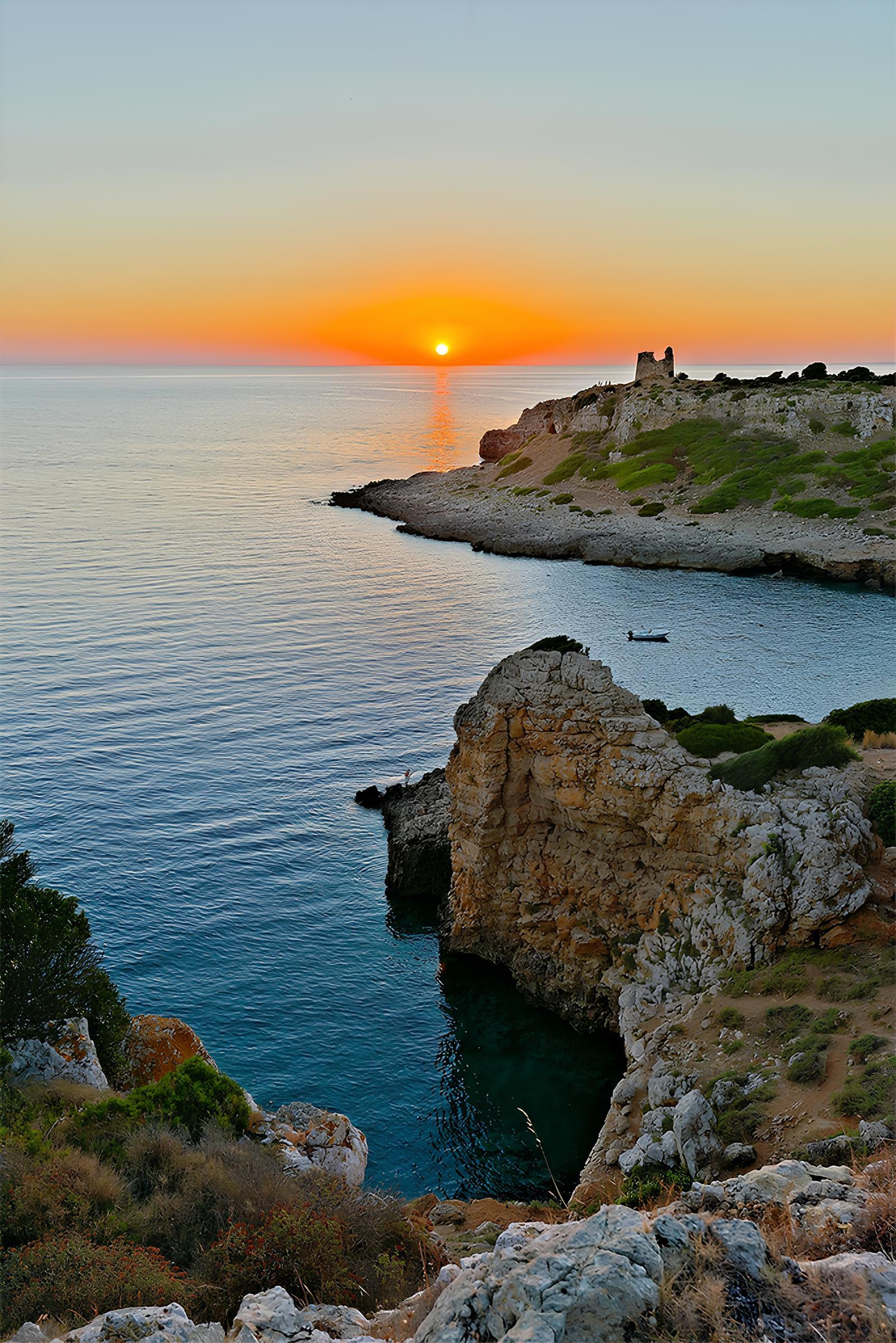 Gallipoli Coastal Adventure: Porto Selvaggio & Torre Uluzzo by Speedboat