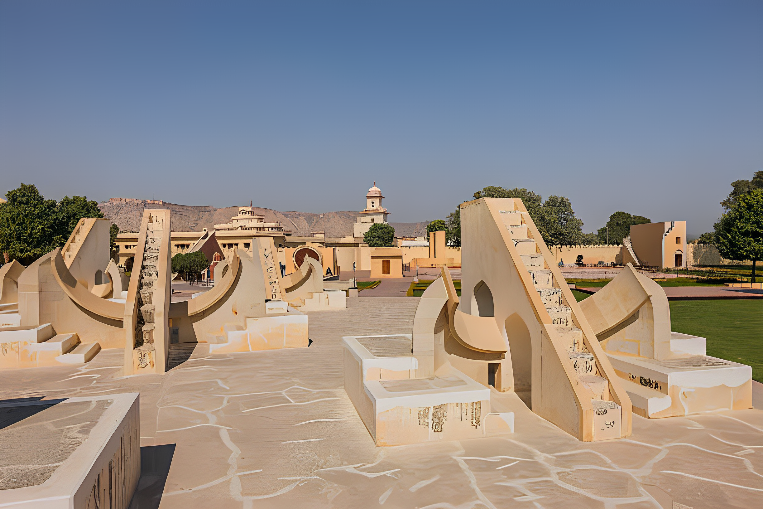 Jaipur & Amber Fort Private Guided Tour – Half or Full Day