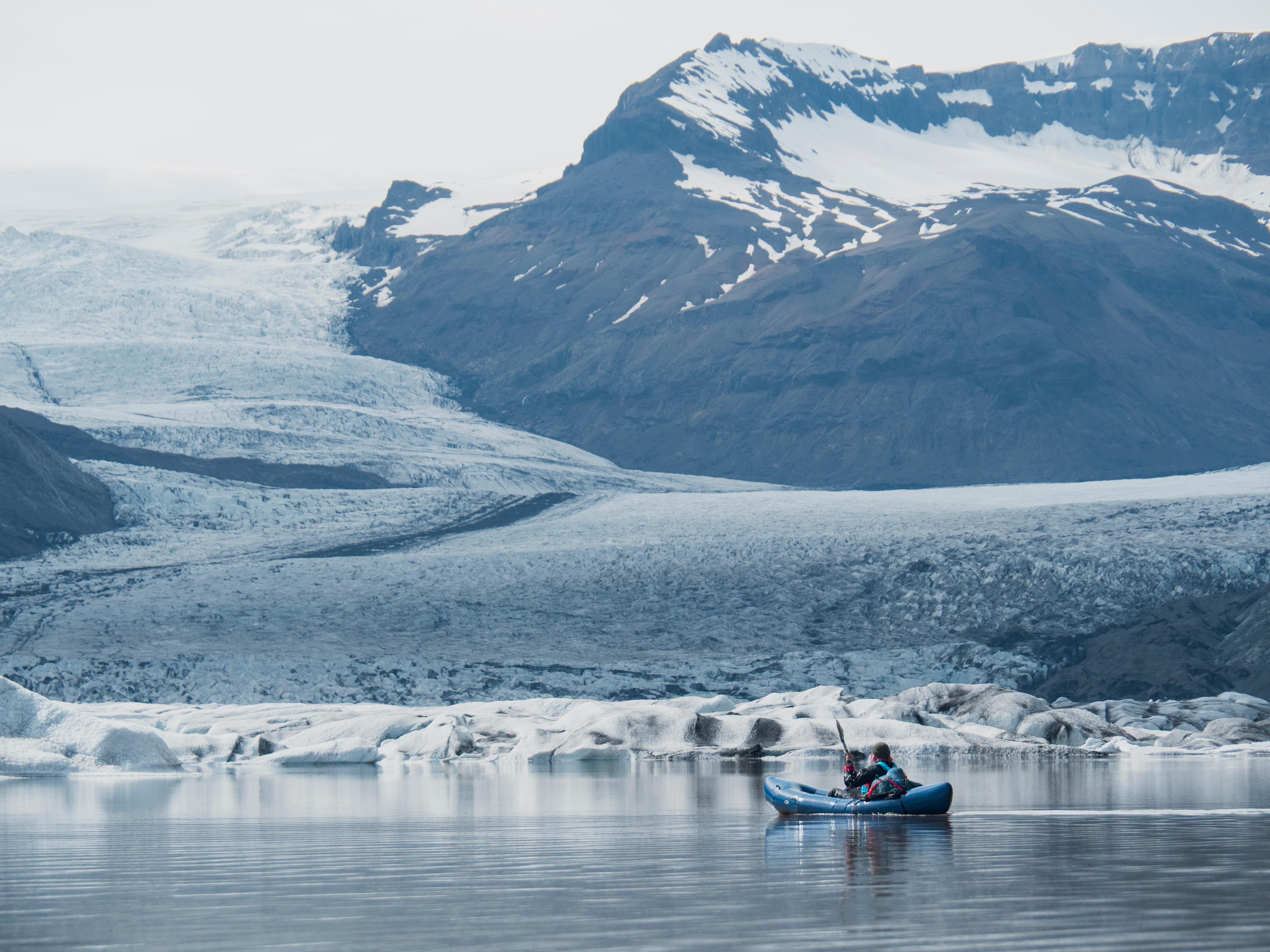 Heinabergslón Glacier Lagoon Packraft & Alpine Hike