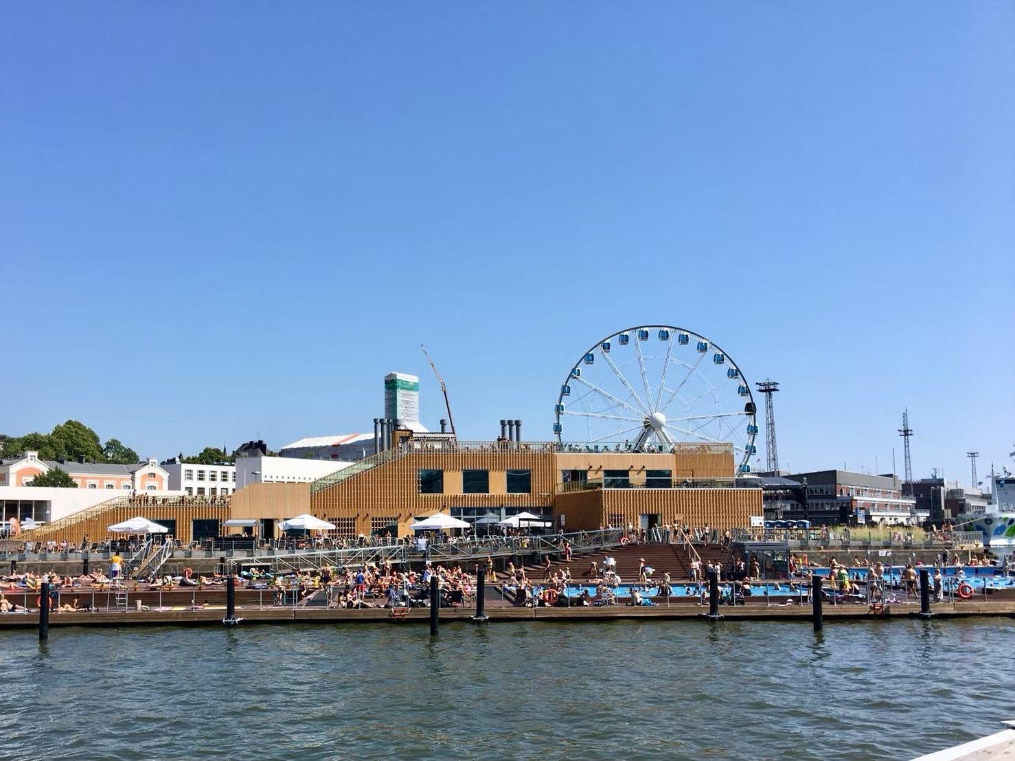 Helsinki City and Suomenlinna Fortress: Guided Tour with Ferry
