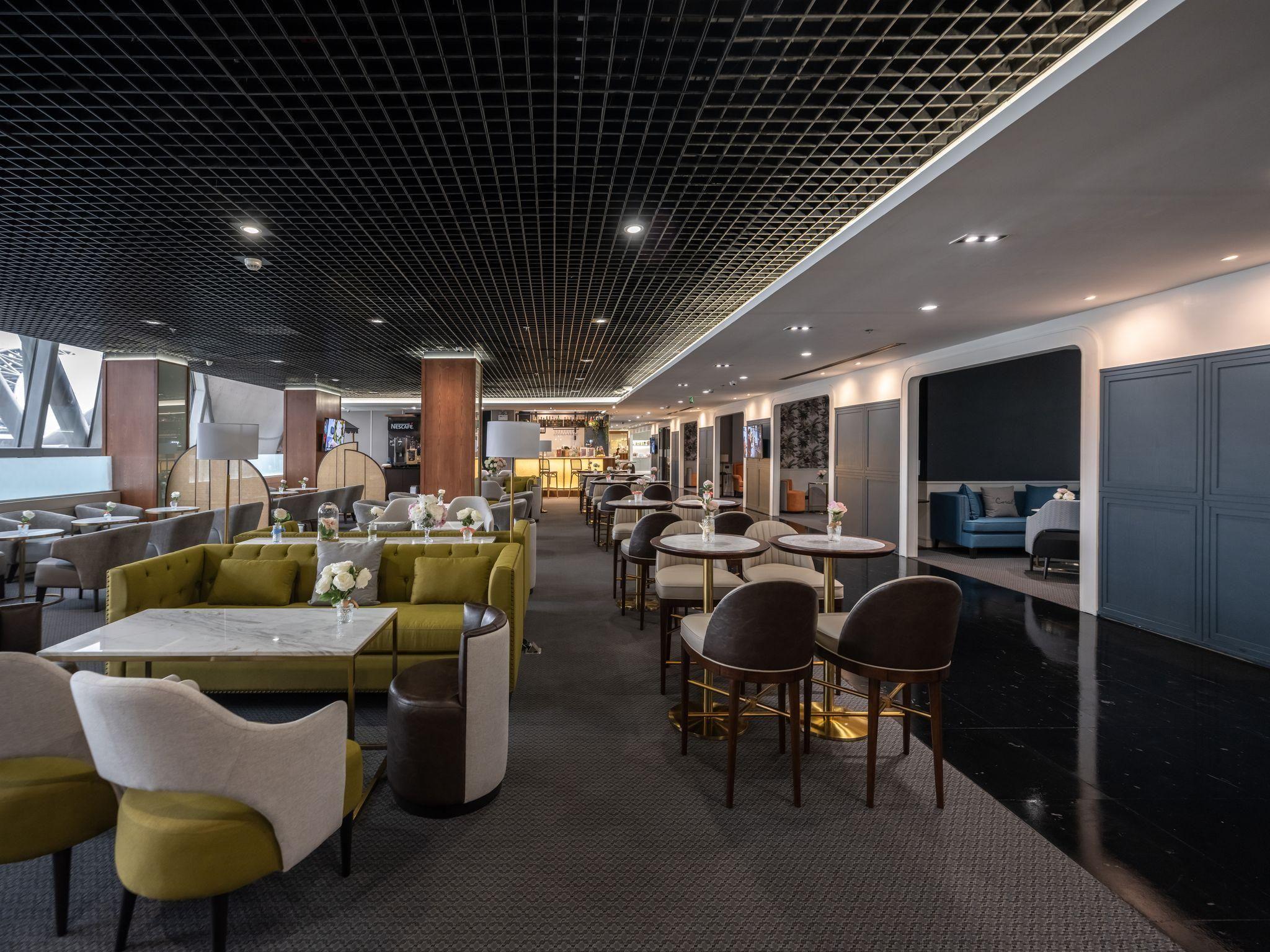 Suvarnabhumi Airport: Coral Lounge Day Pass