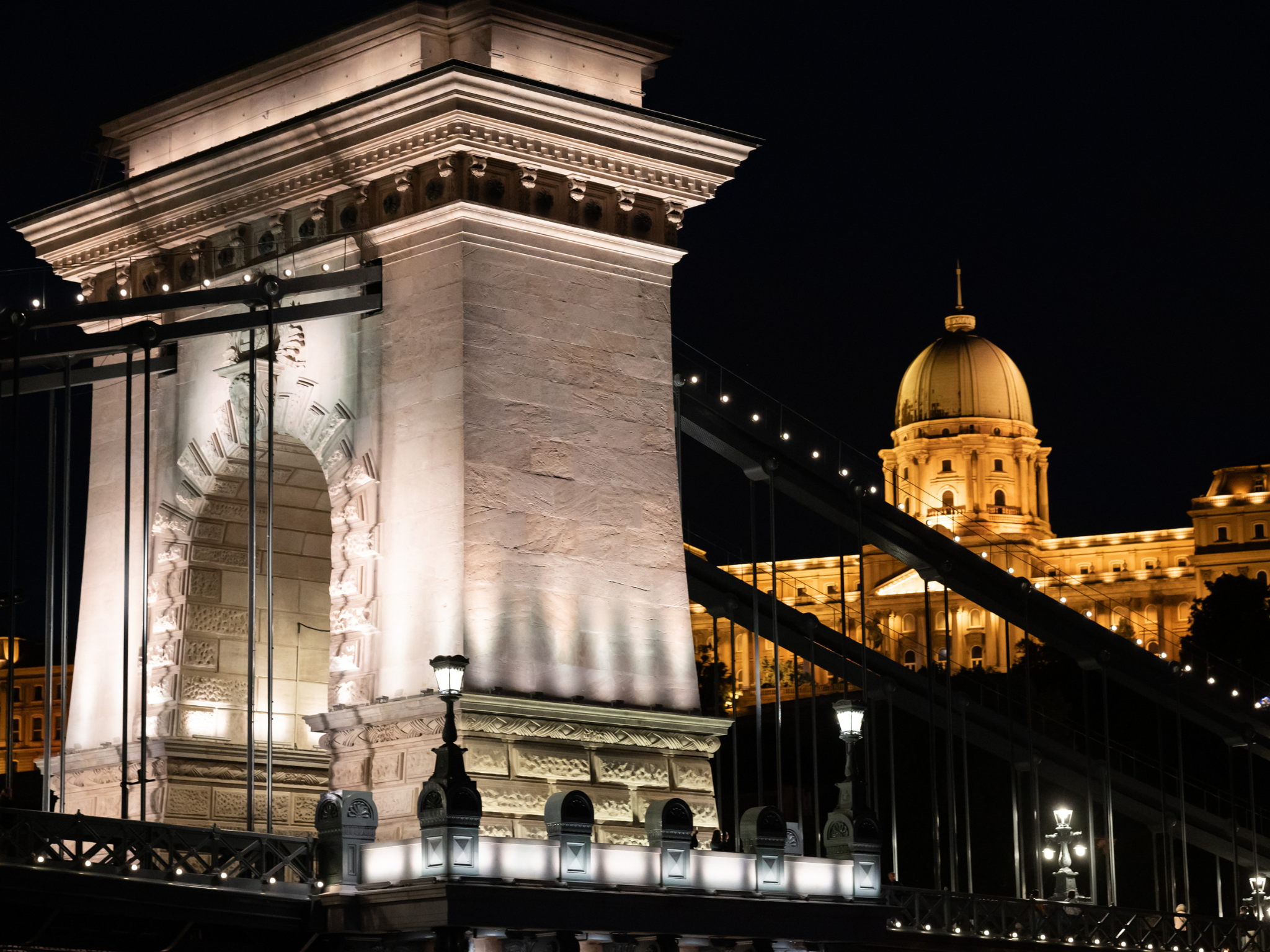 Budapest Dinner Cruise on the Danube — image 2
