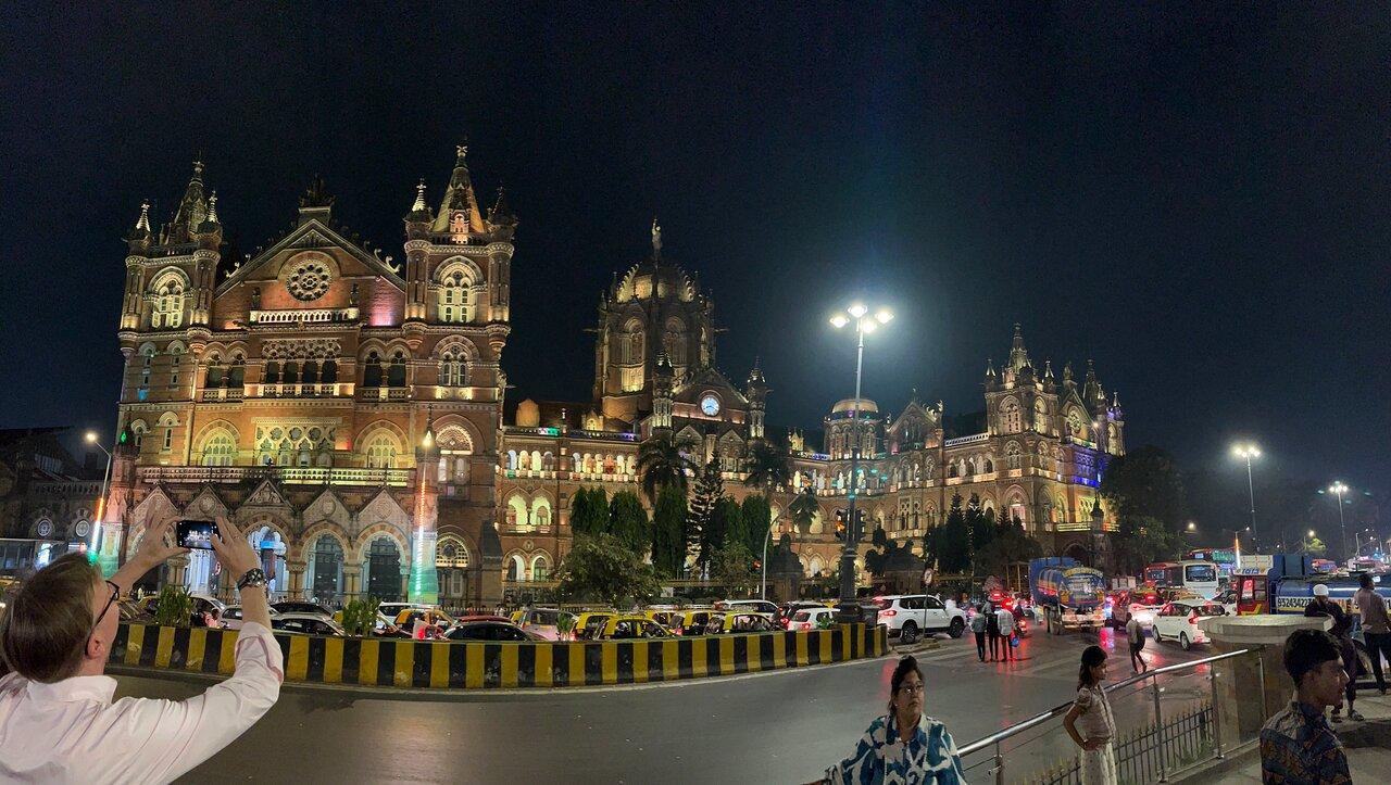 Mumbai Private Evening City & Street Food Tour