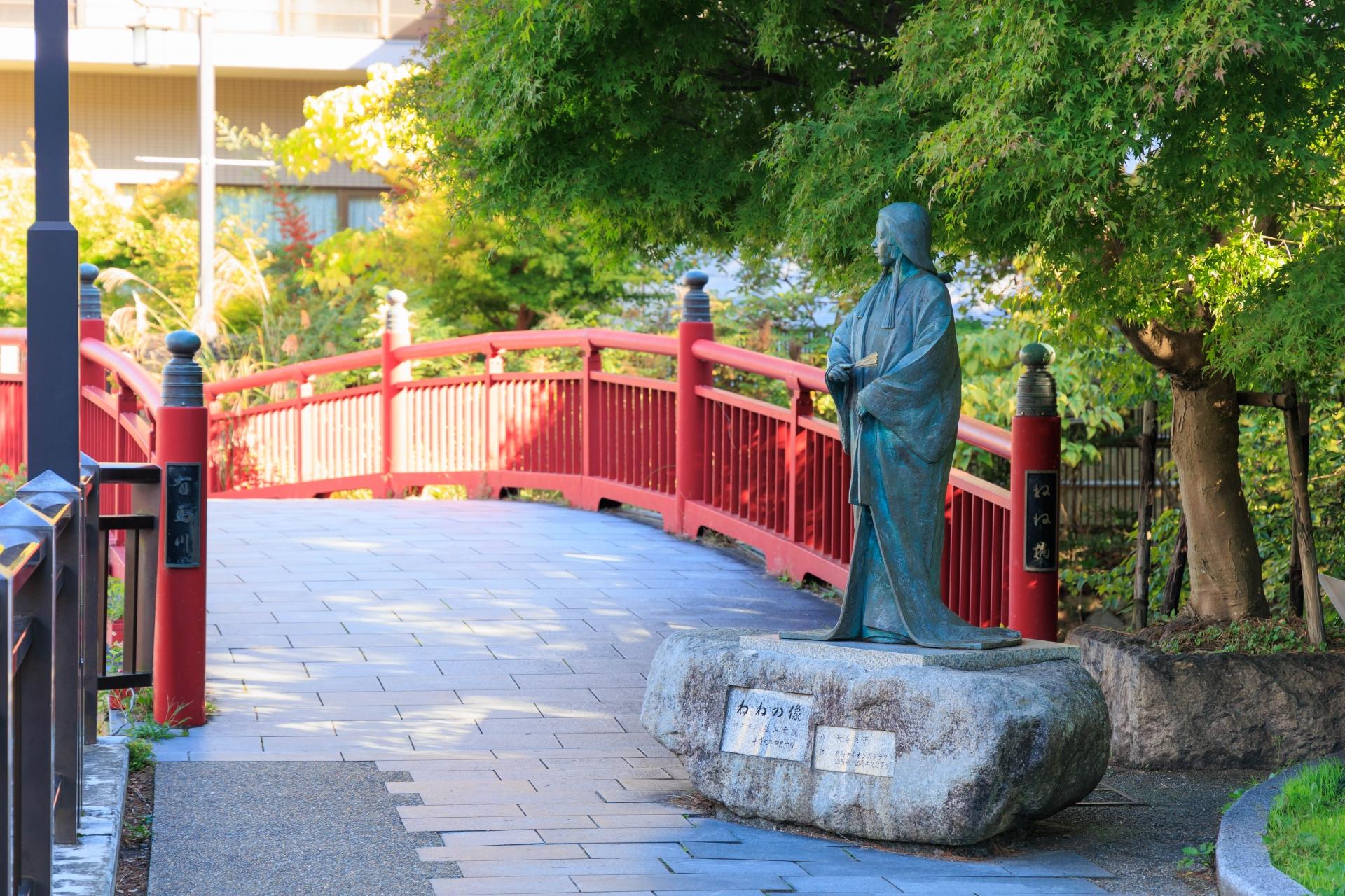 Himeji Castle, Arima Onsen & Mt. Rokko Day Tour from Osaka