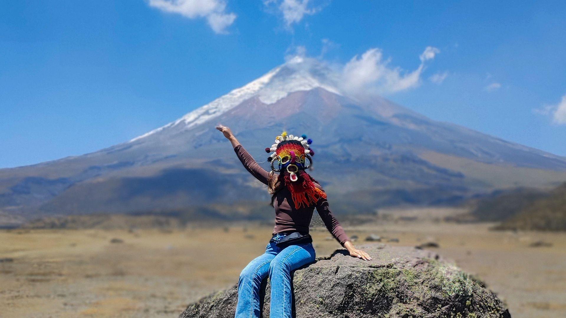 Cotopaxi Volcano Day Trip from Quito with Alpacas & Lagoon