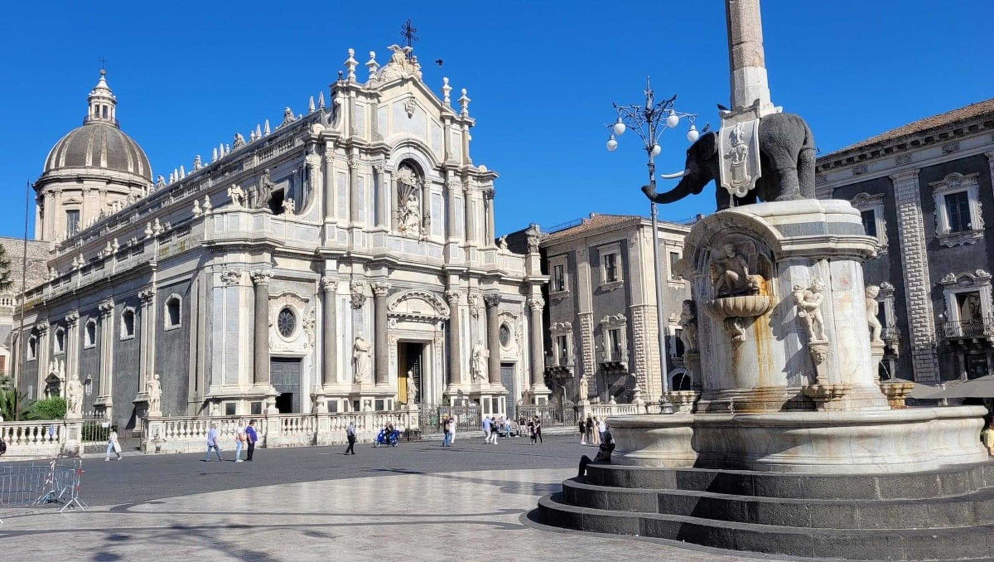 Catania Food & Culture Walking Experience
