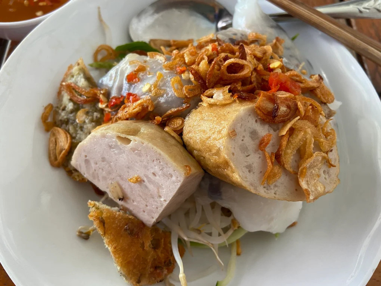 street food tour in Saigon — photo 7