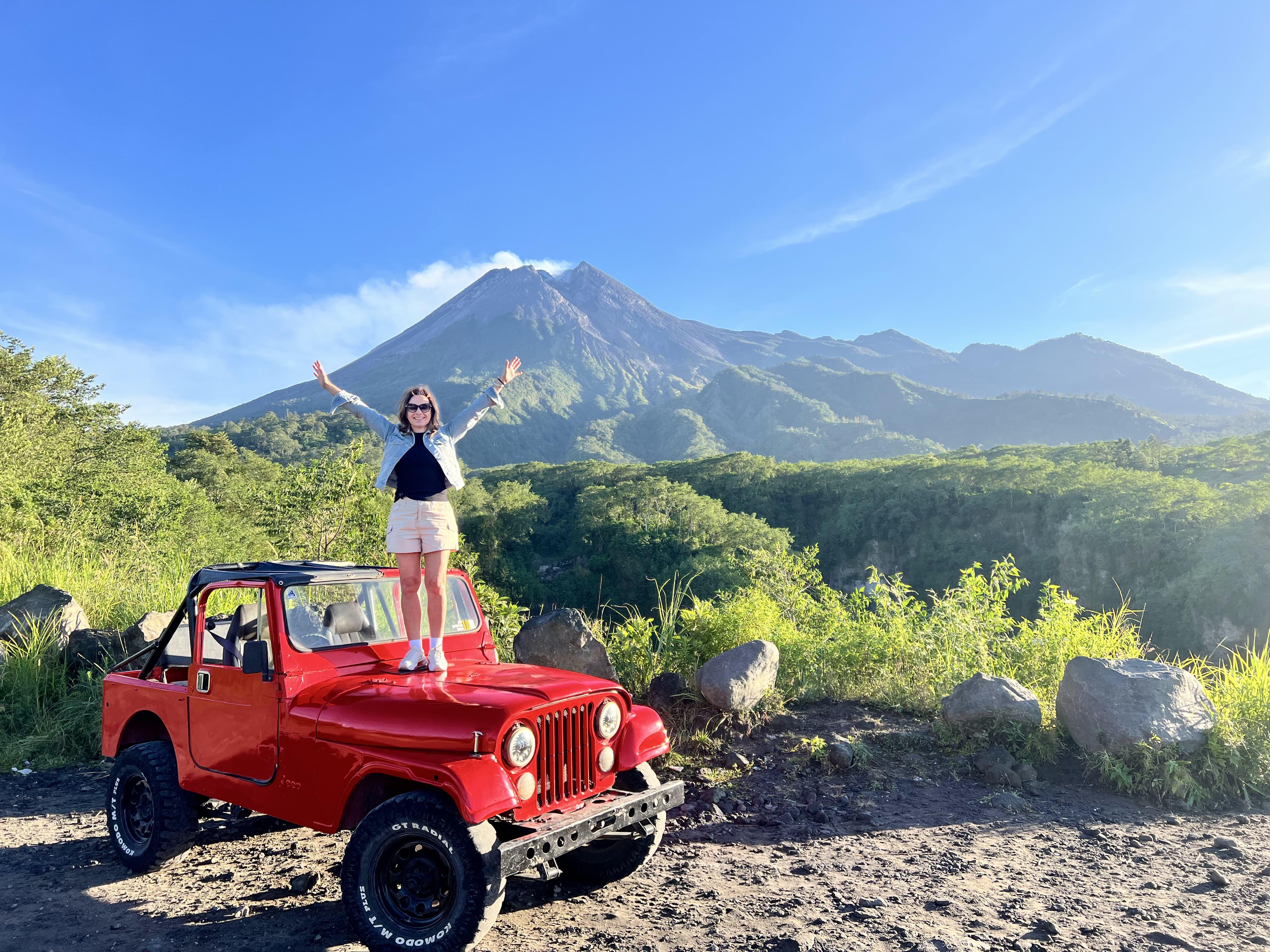 Mount Merapi Sunrise 4x4 Adventure & Traditional Javanese Breakfast