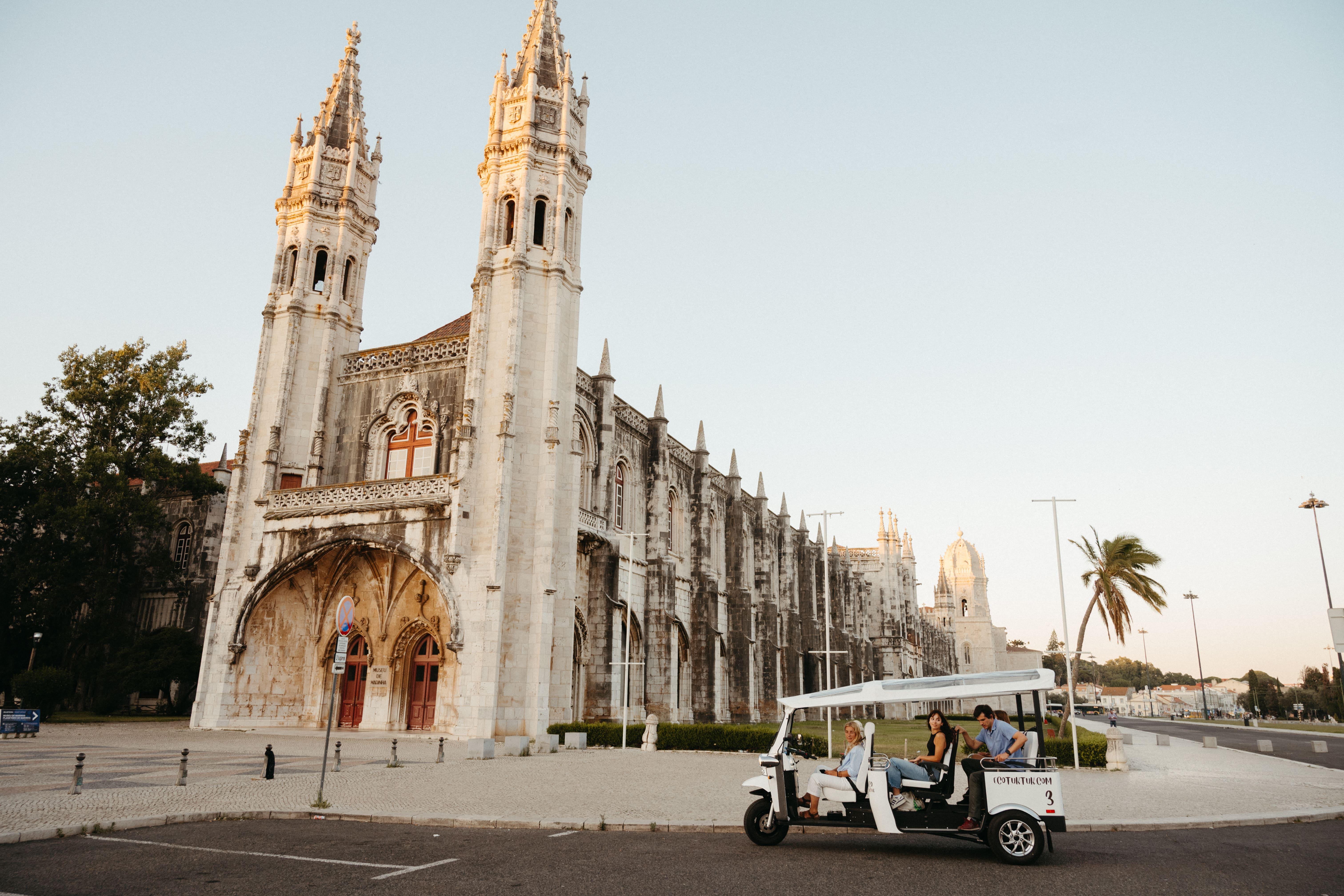Lisbon Private Eco Tuk Tuk City Tour