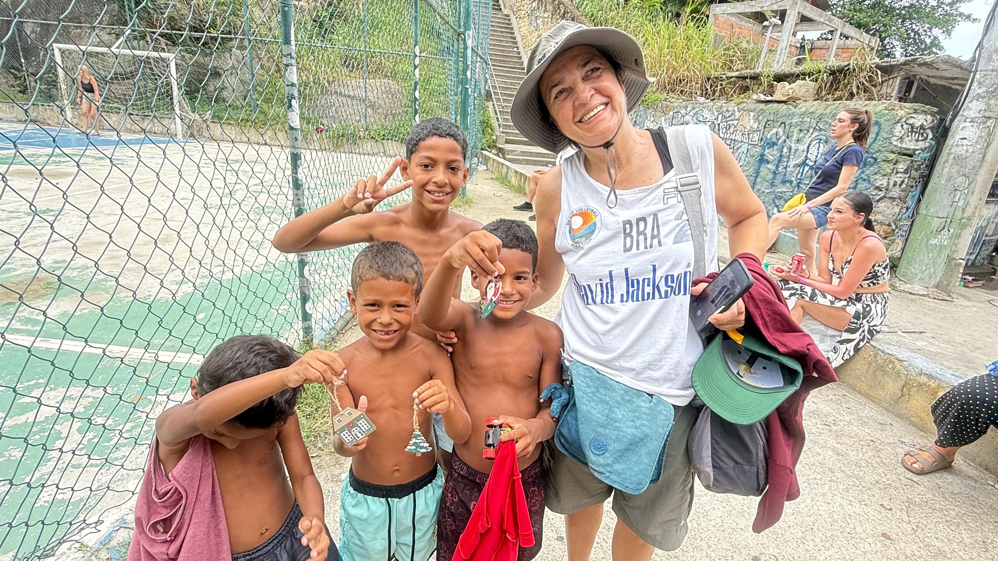 Rio de Janeiro: Santa Marta Favela Guided Walking Tour