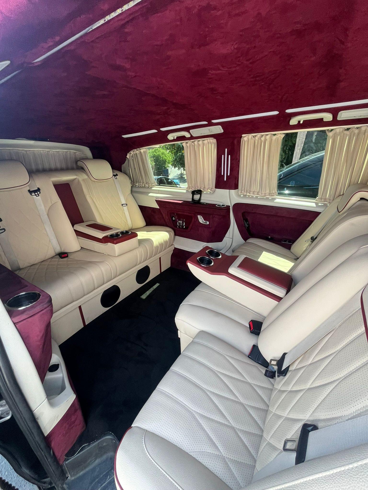 Private Istanbul Airport & Sabiha Gökçen Transfer