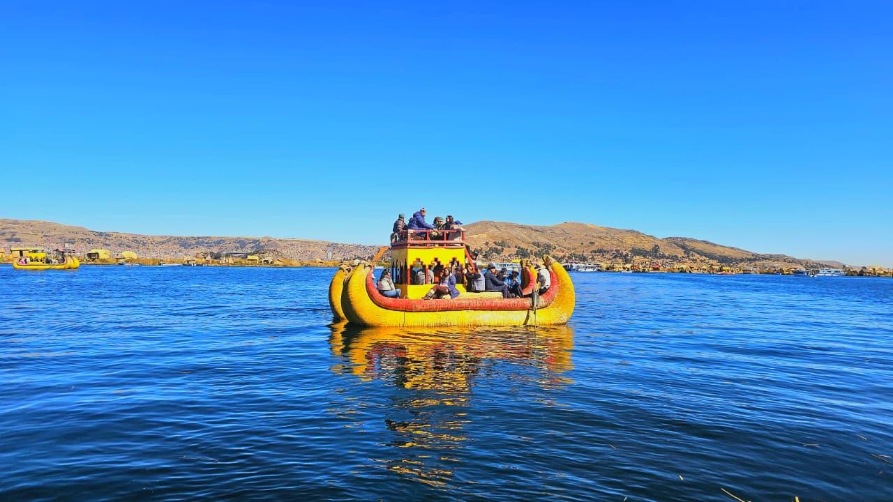 Full-Day Lake Titicaca Speedboat Tour: Uros & Taquile