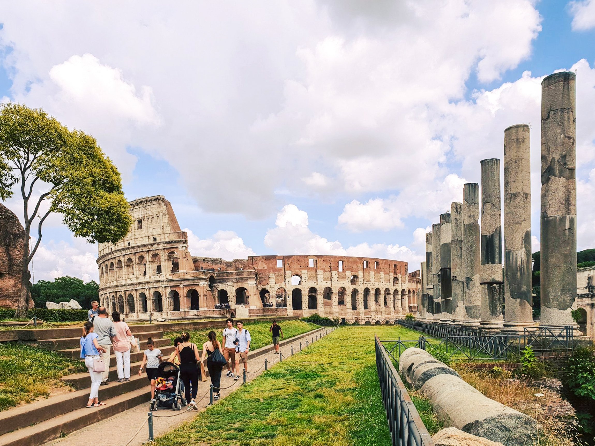 Rome: Colosseum, Palatine Hill & Roman Forum Guided Tour