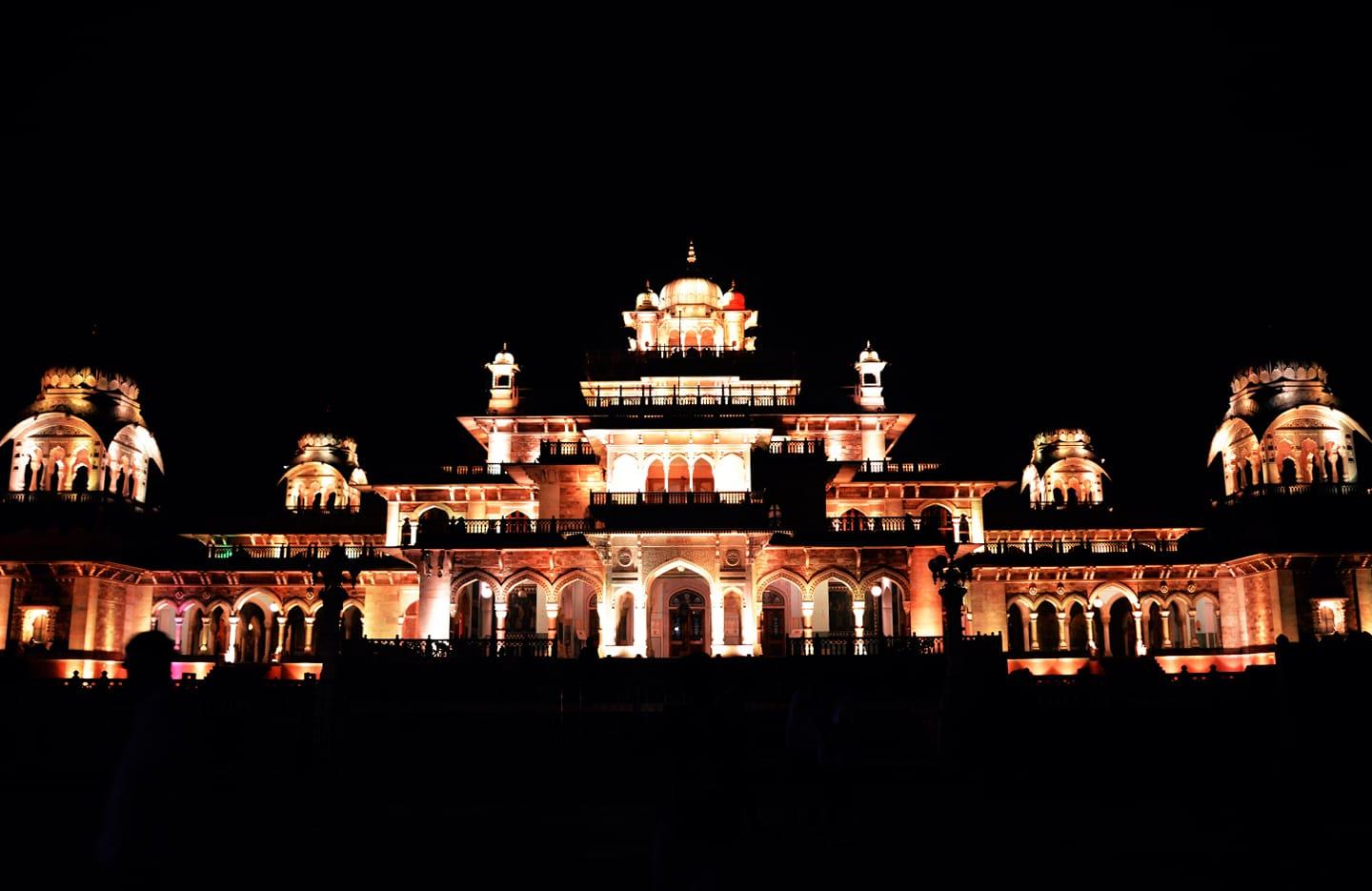 Jaipur Morning & Evening Tour with Monkey Temple Sunset