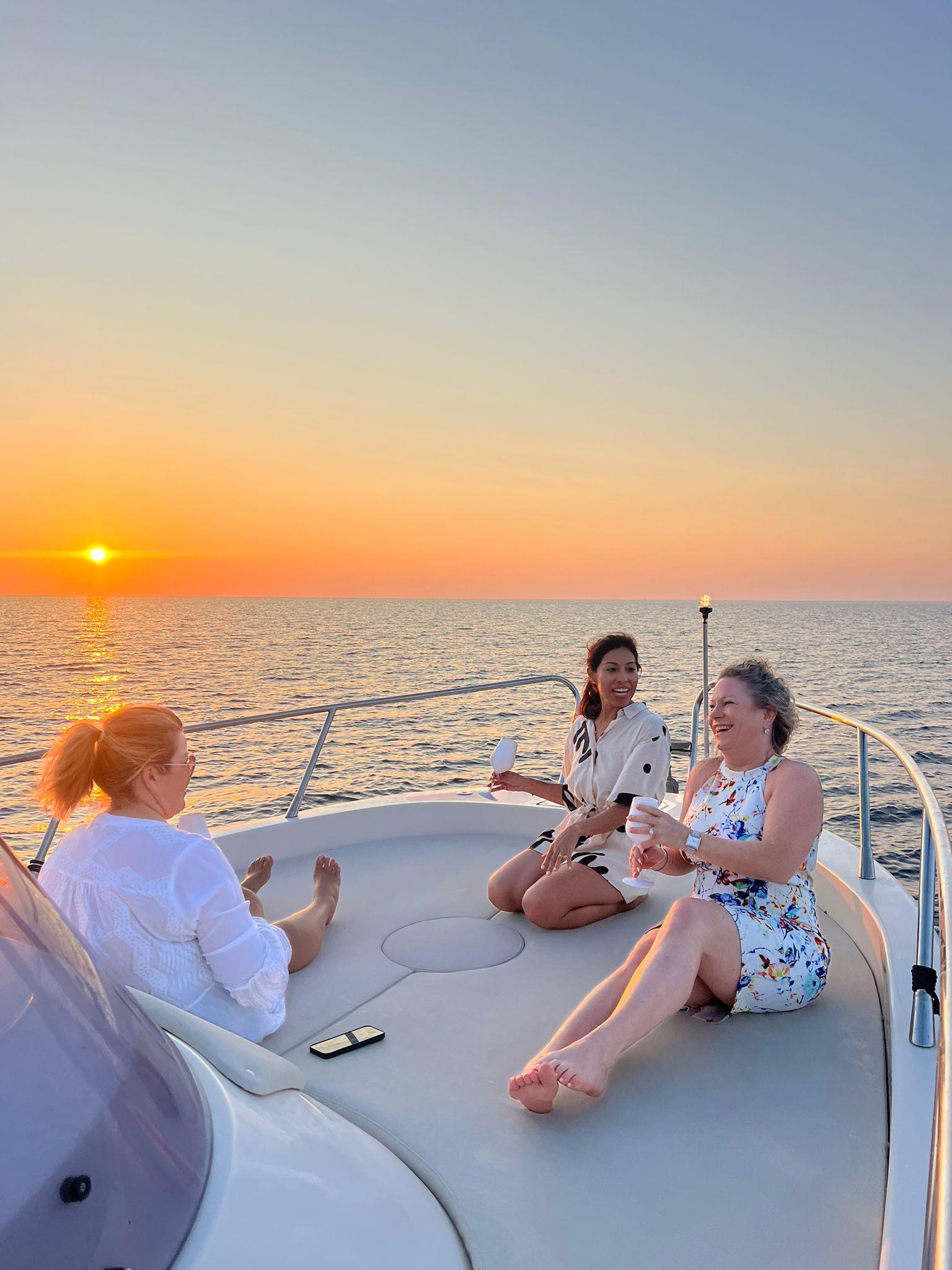 Palermo Luxury Sunset Cruise with Sicilian Aperitivo
