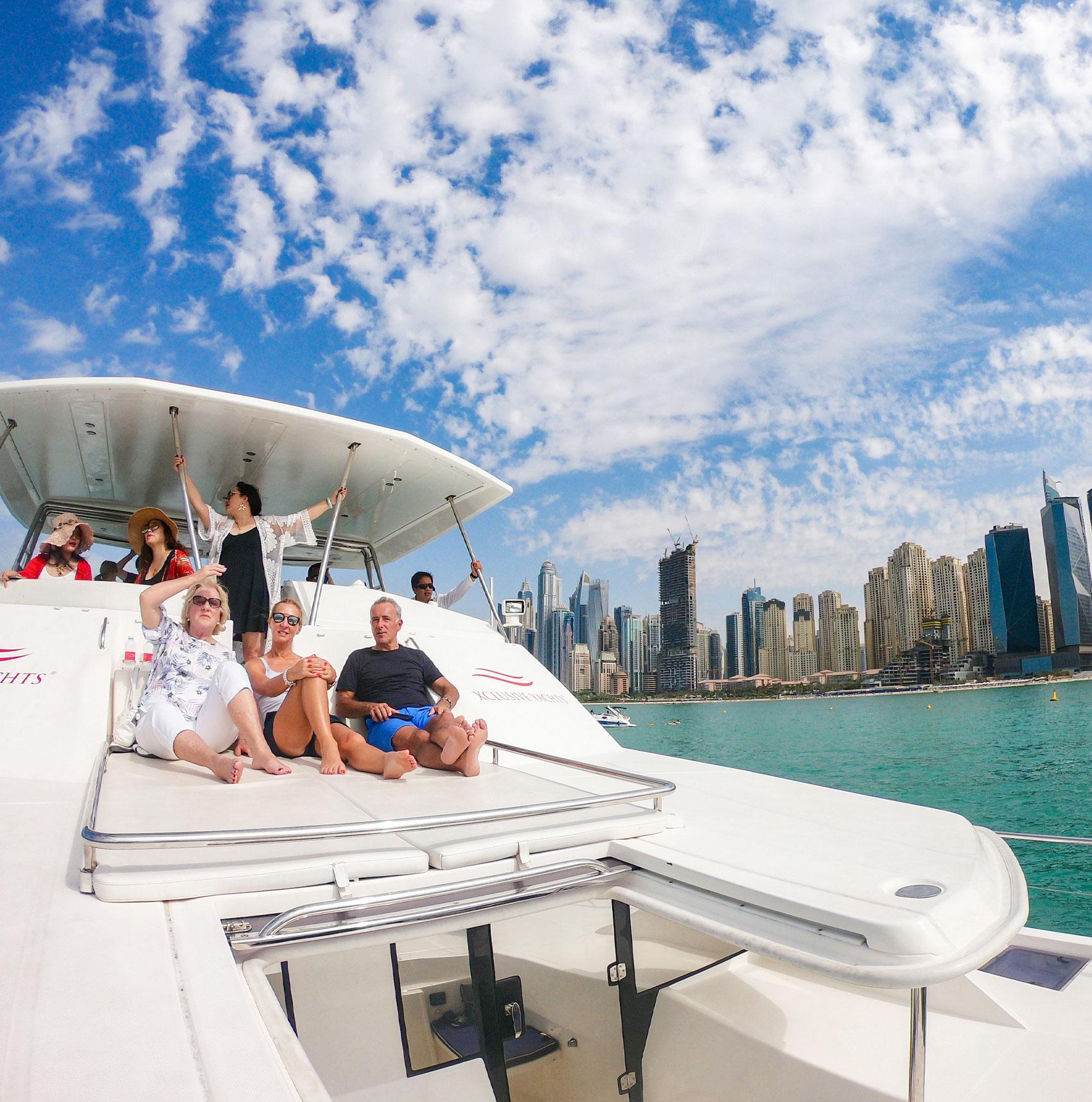 Dubai Marina Luxury Yacht Cruise with Breakfast or BBQ
