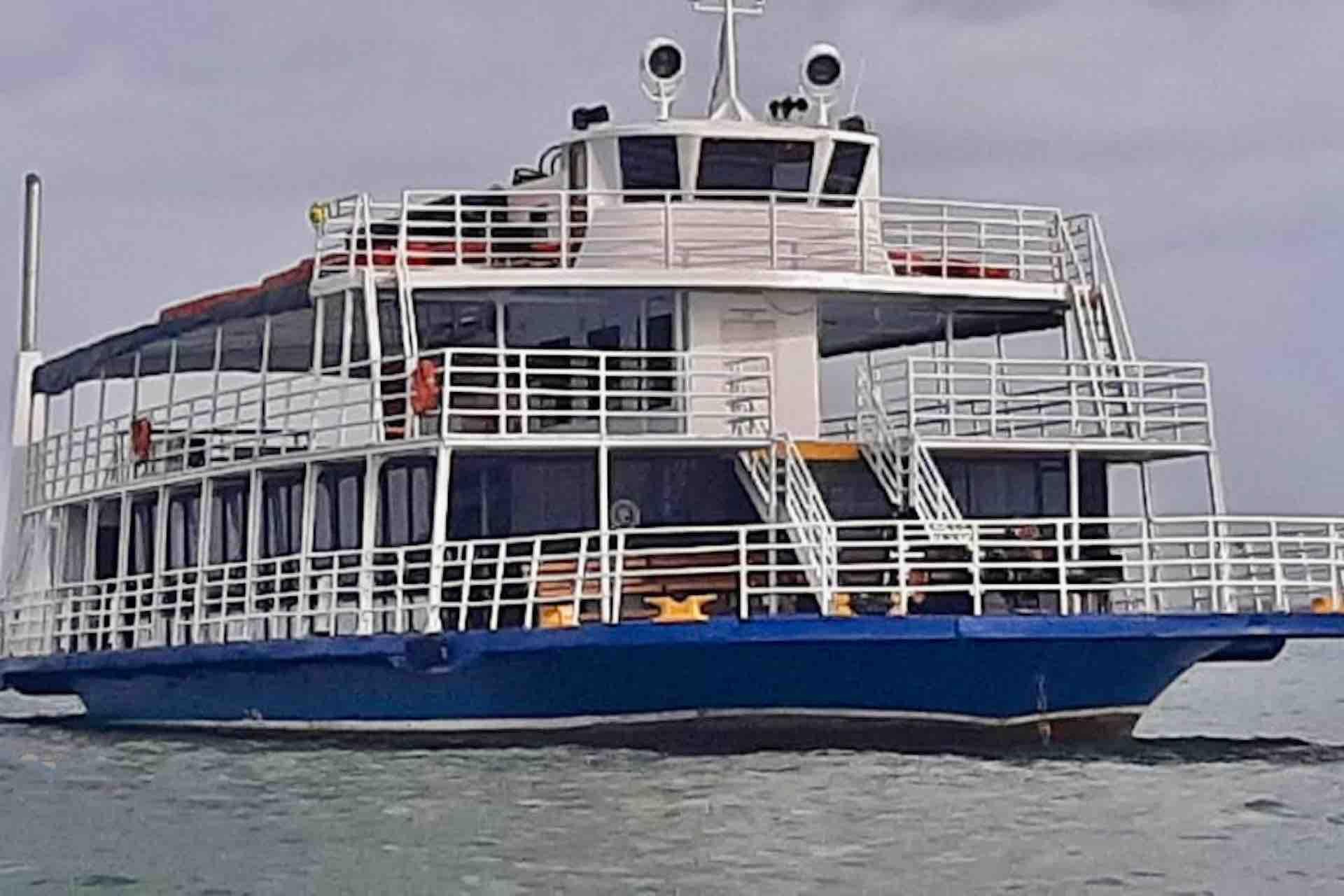 Panama Canal Partial Transit Cruise with Lunch