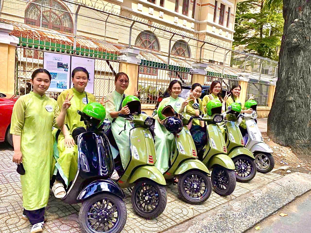food tour in Saigon — photo 16