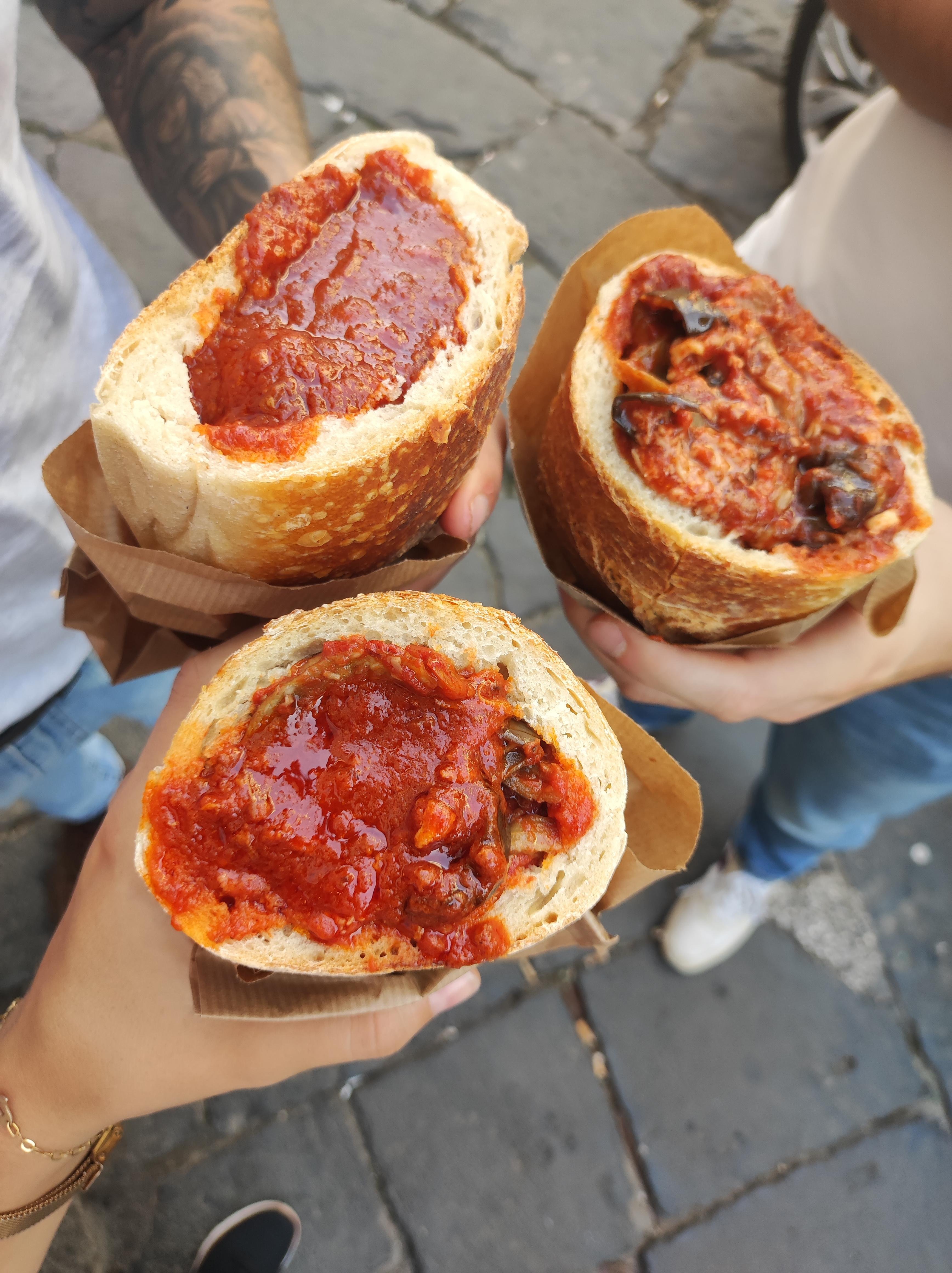 Naples Street Food Tasting Tour in a Small Group