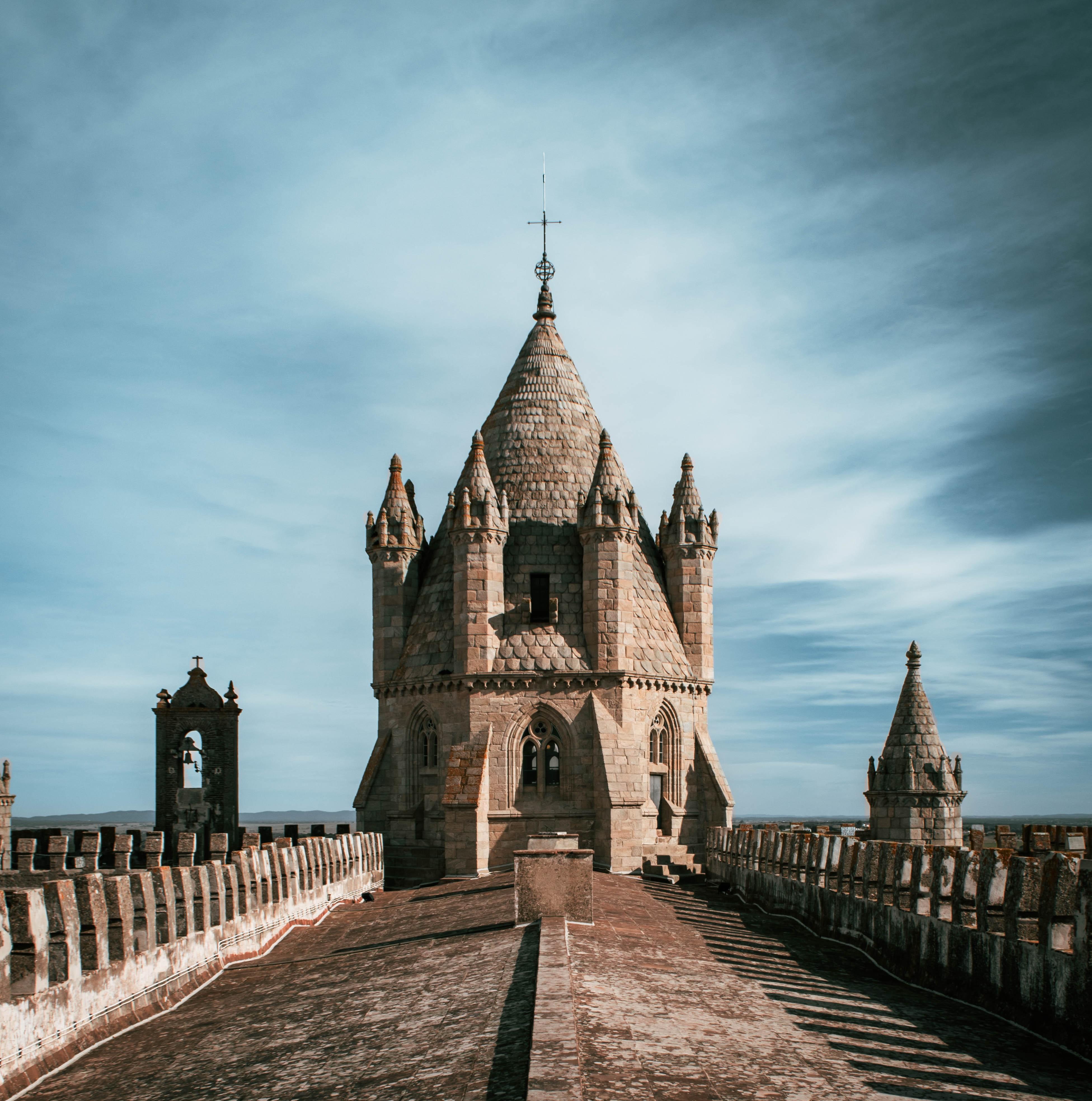 Private Évora, Monsaraz & Winery Tour from Lisbon