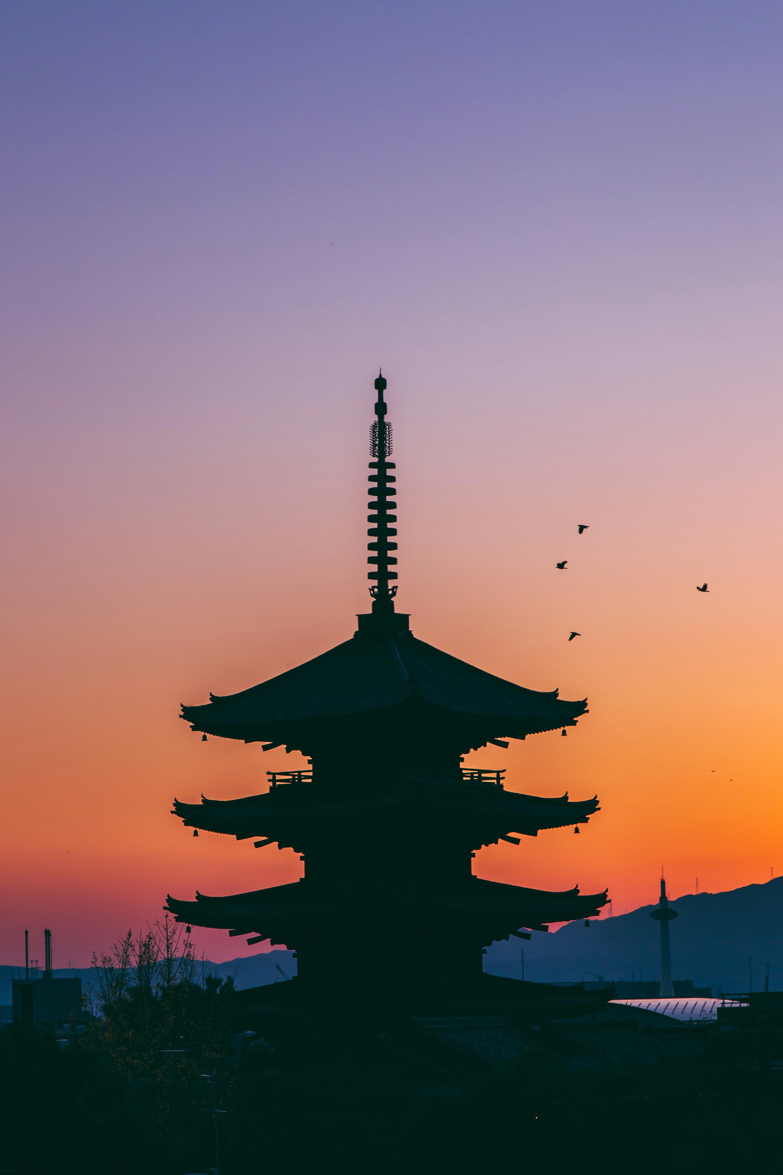 Privat tilpasset rundtur i Kyoto med luksuskjøretøy og guide