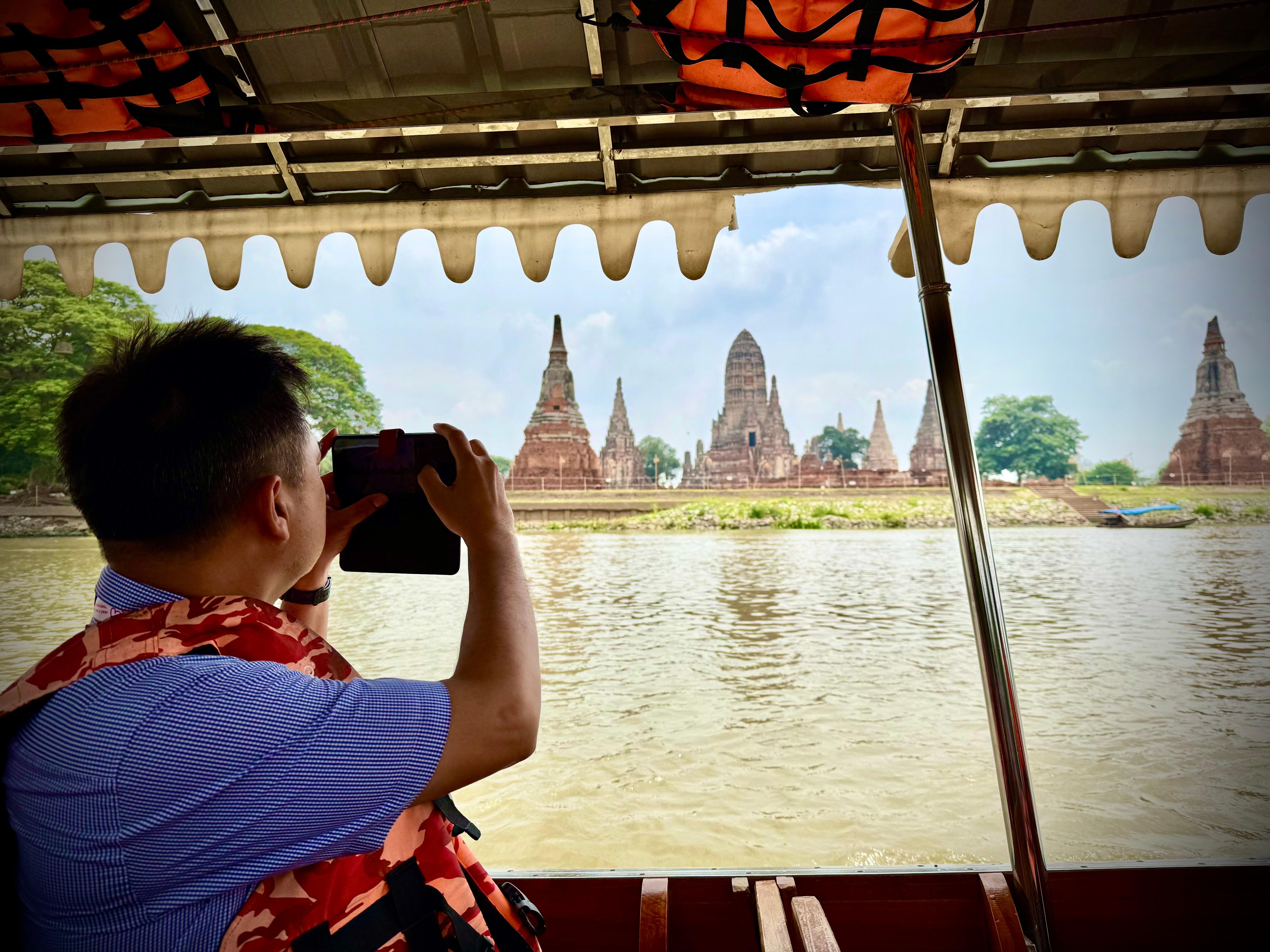 Bangkok to Ayutthaya Day Trip with Boat Ride & Temple Tickets