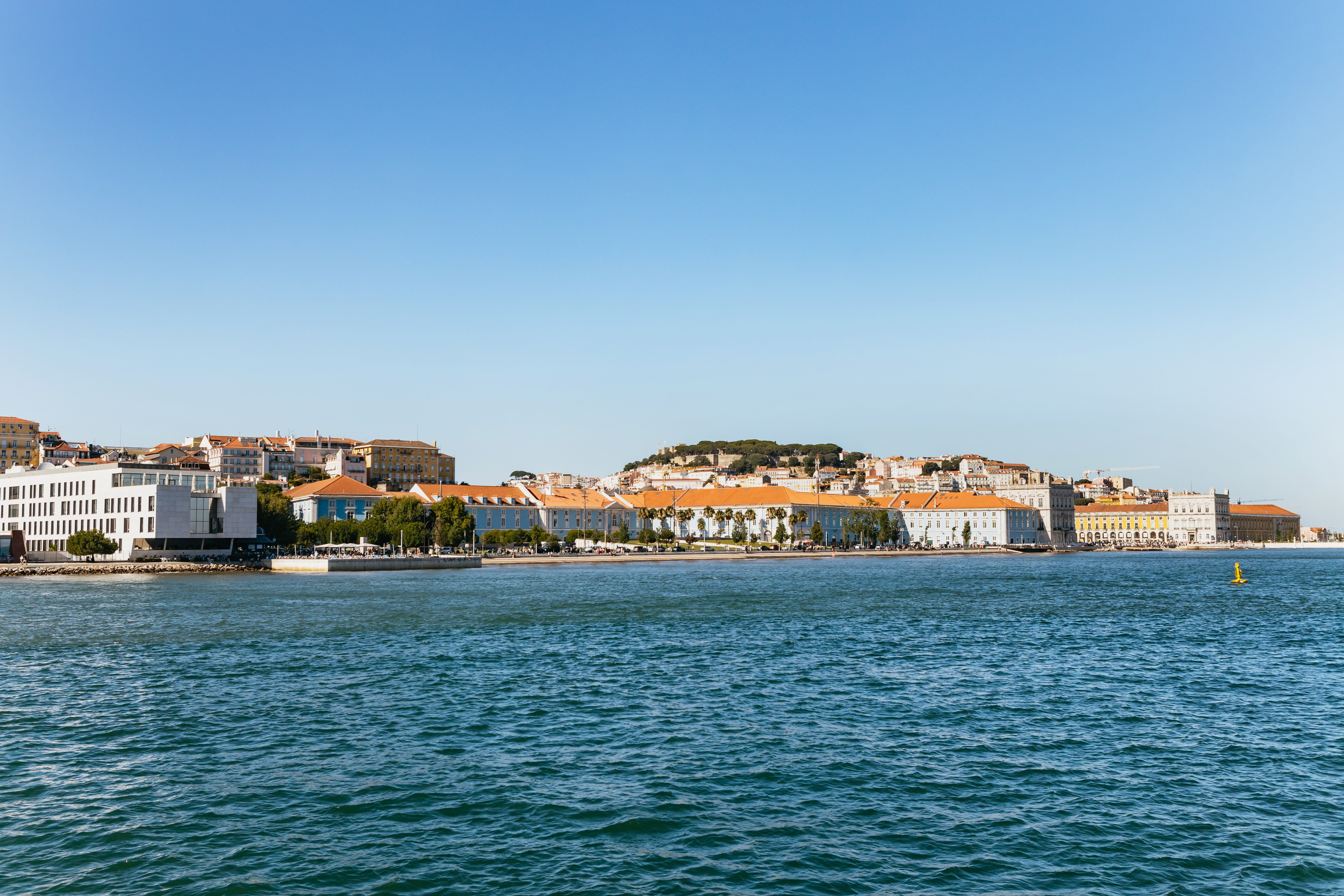 Lisbon 72/96-Hour Hop-On Hop-Off Bus, Tram & Boat Pass