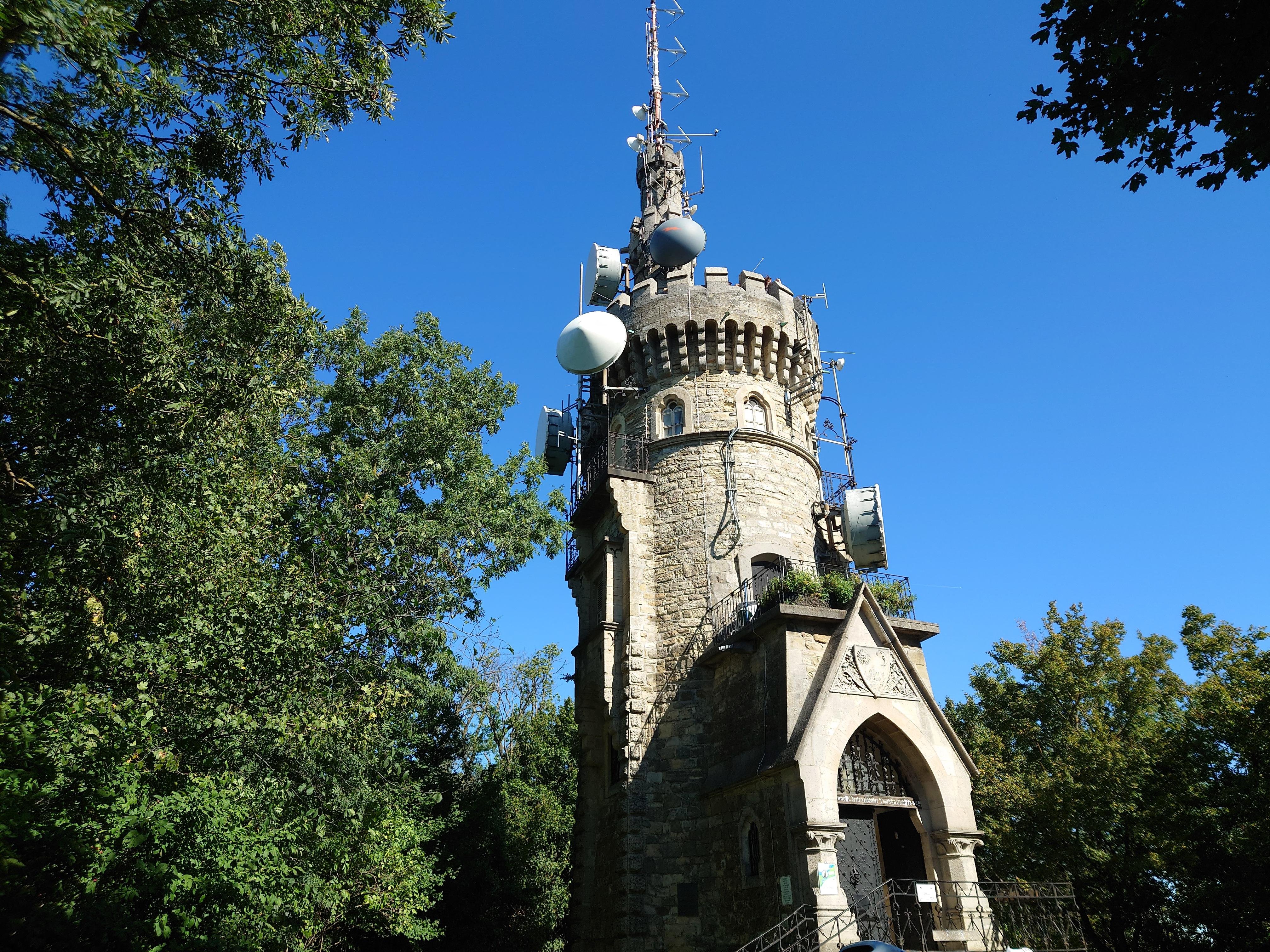 Vienna Woods e-MTB Adventure: Three Panoramic Summits