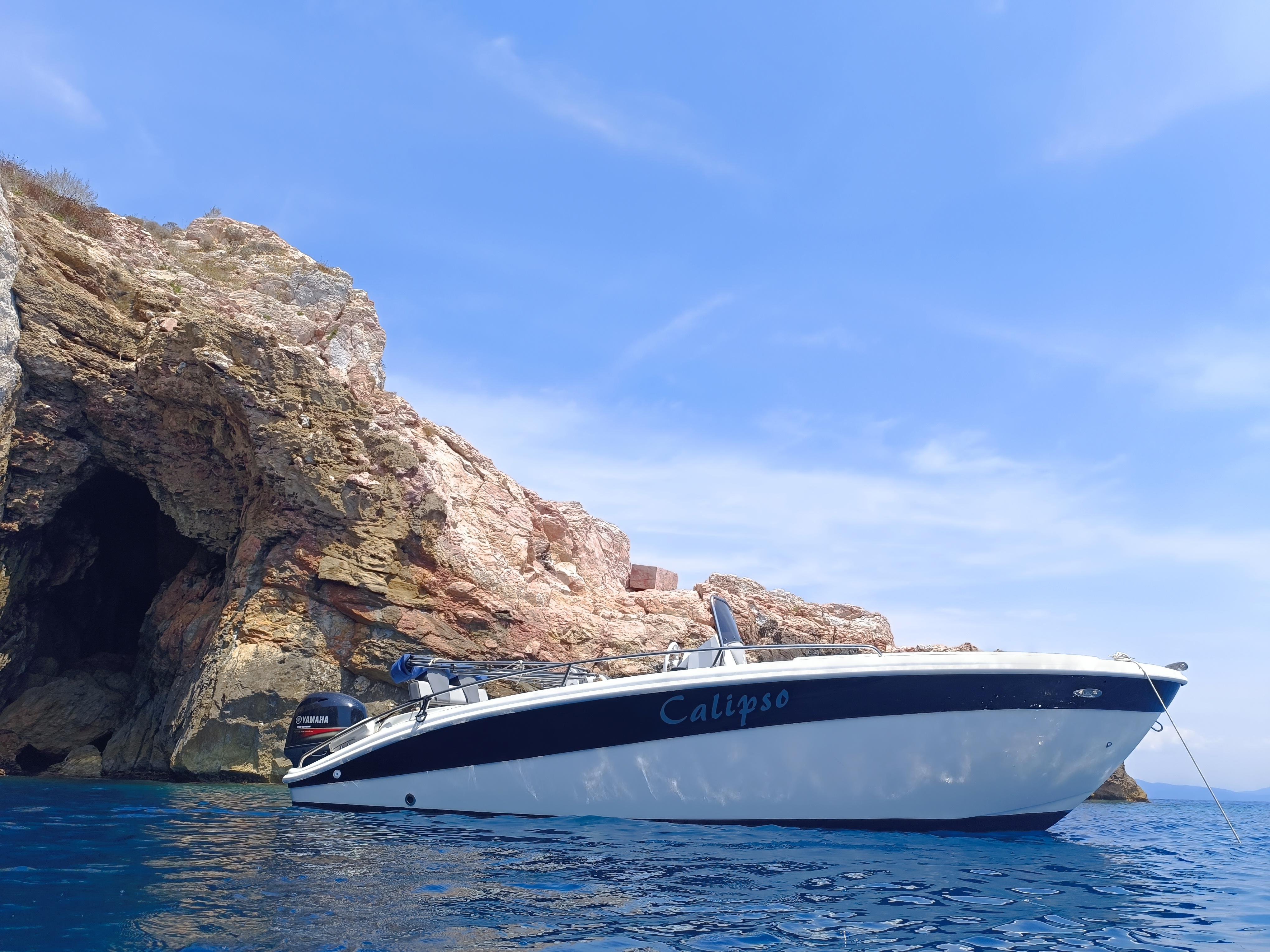 Tuscan Archipelago Island-Hopping Boat Tour