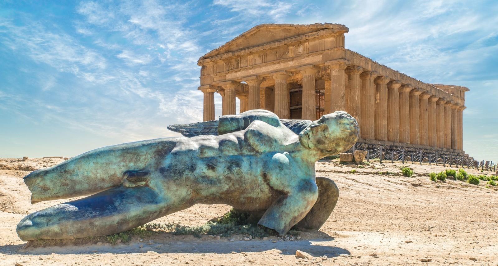 Ancient Greek Doric temple ruins on the ridge of the Valley of the Temples in Agrigento