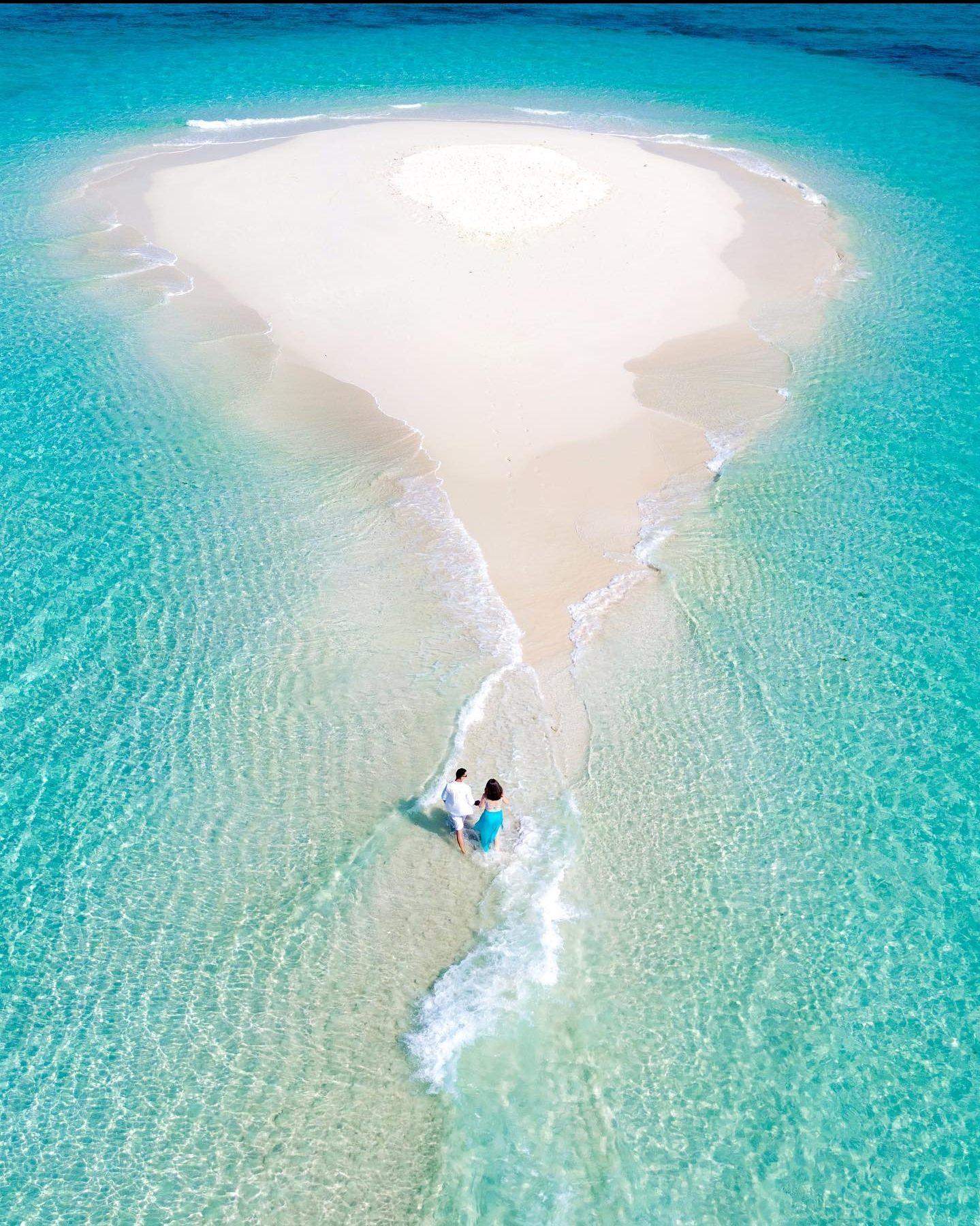 Zanzibar Sandbank & Prison Island Day Trip with Seafood Lunch